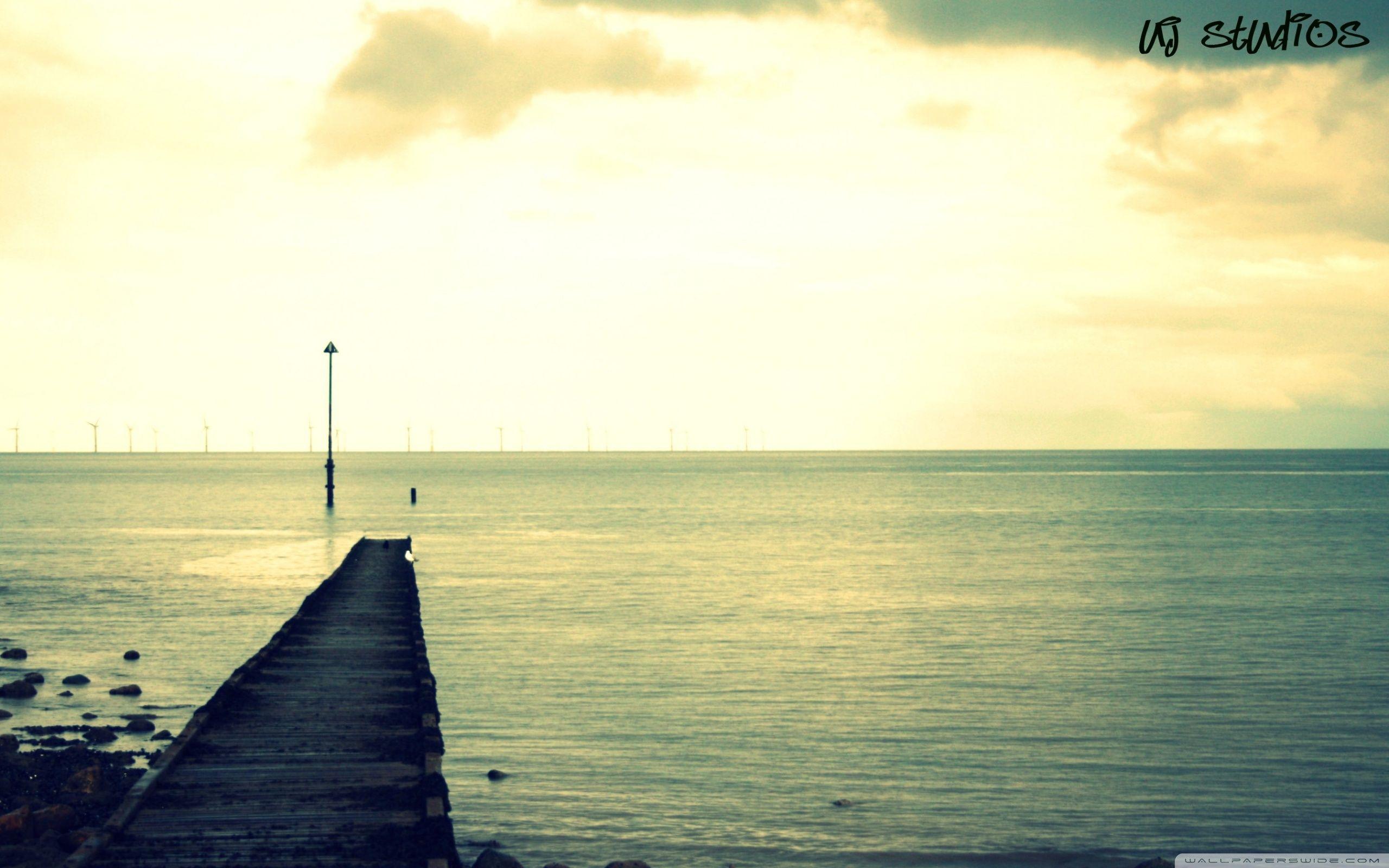 2560x1600 I Walk Alone Wallpaper