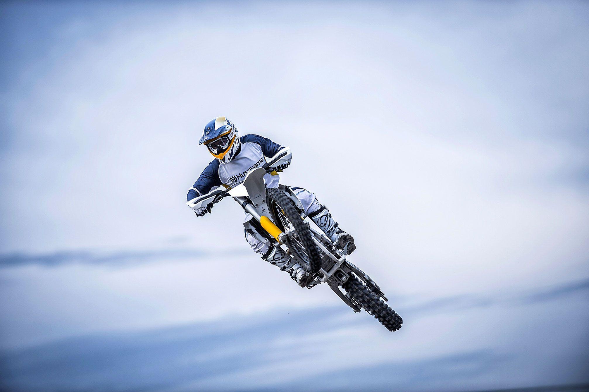 2014x1340 Husqvarna Wallpaper #U9ZJF4Q (2014x1340 px)