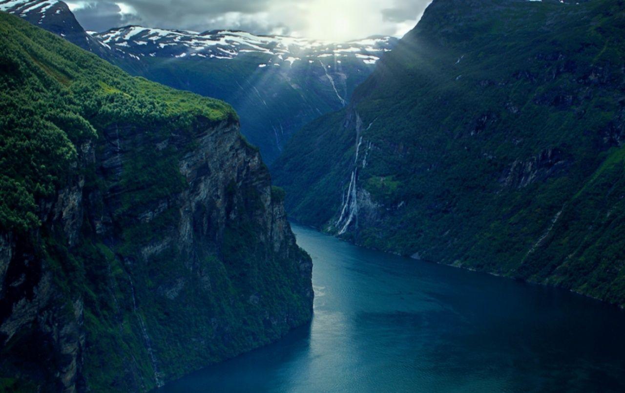 1280x804 Geiranger Fjord Norway wallpaper. Geiranger Fjord Norway