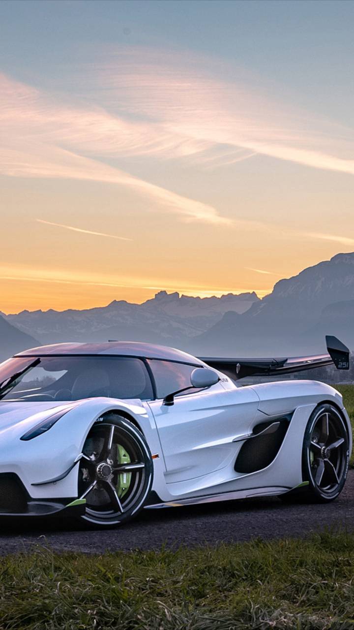 720x1280 Koenigsegg Jesko wallpaper
