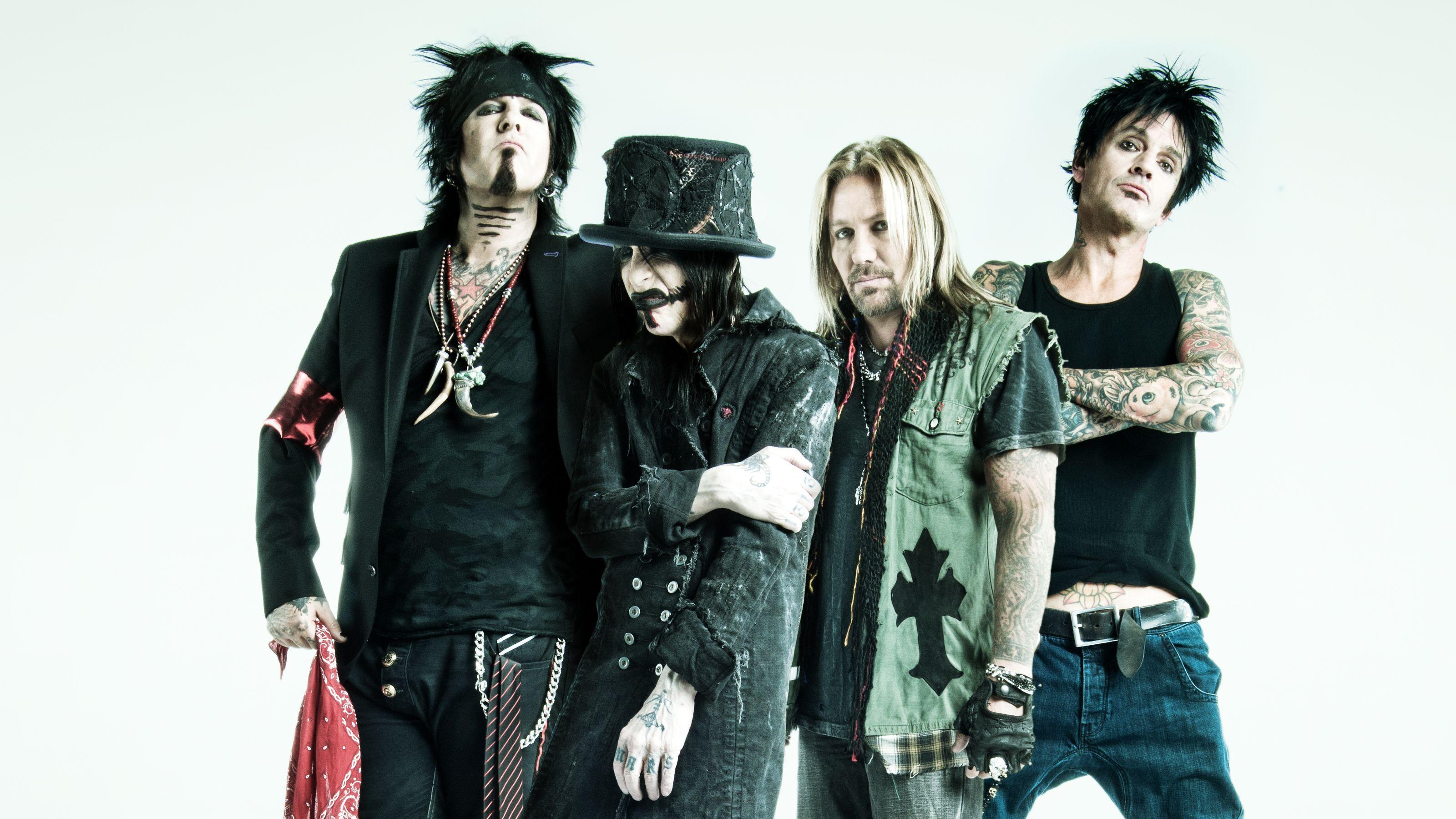 Free download Free Download Superior Backgrounds 29 Motley Crue 4K Ultra HD  900x621 for your Desktop Mobile  Tablet  Explore 44 Motley Background  