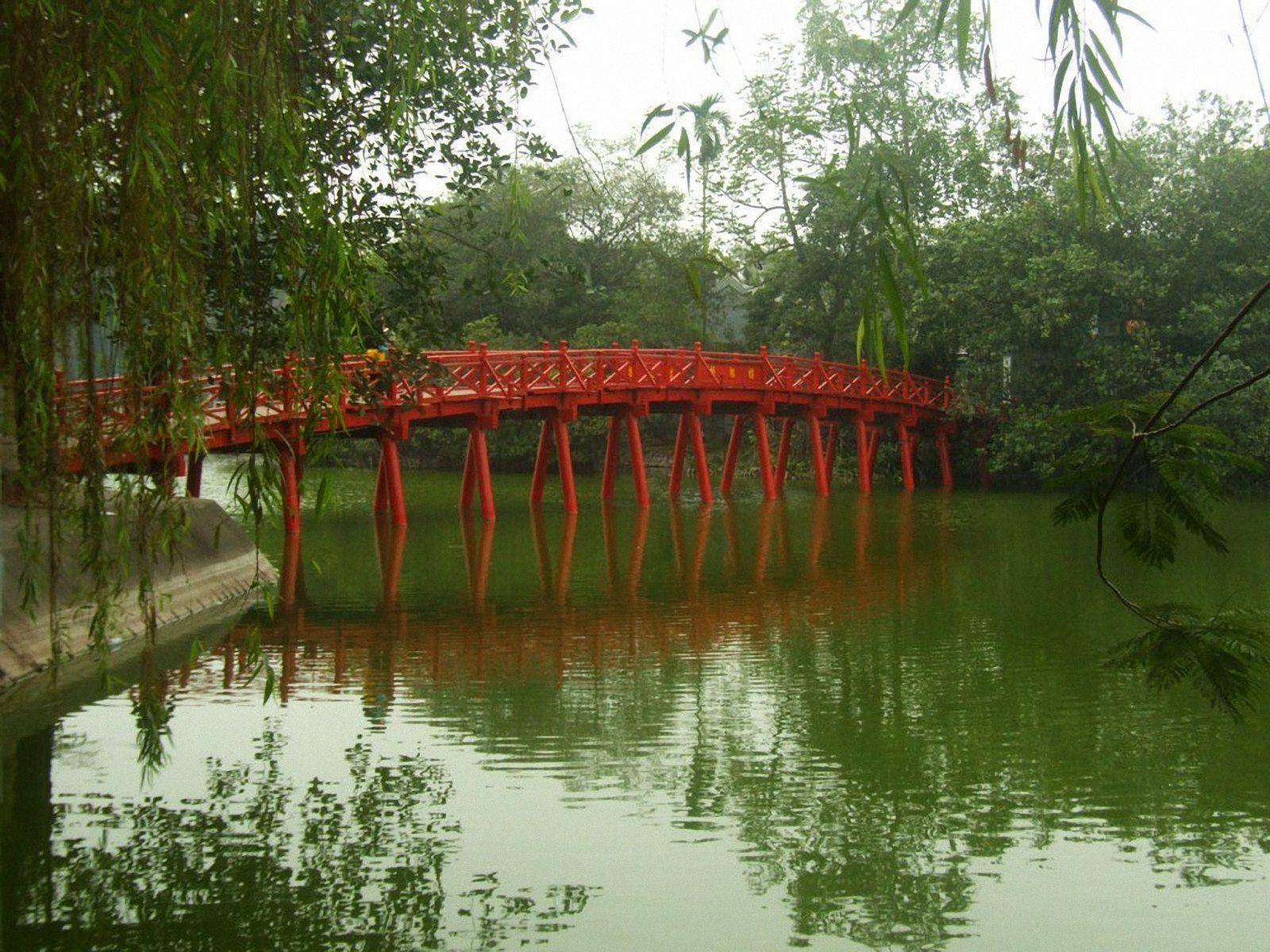 1600x1200 Hanoi Wallpaper