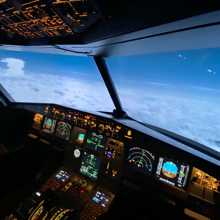 900x900 Airbus Flightsimulator. Flying