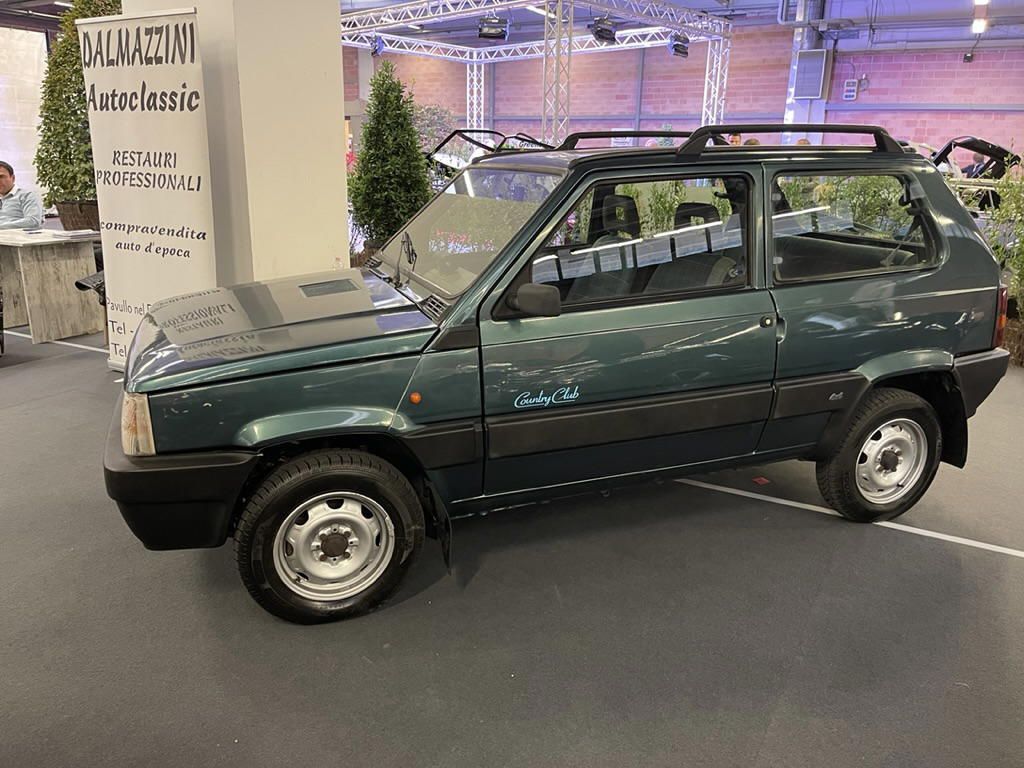 1024x768 Fiat Panda Country Club sold
