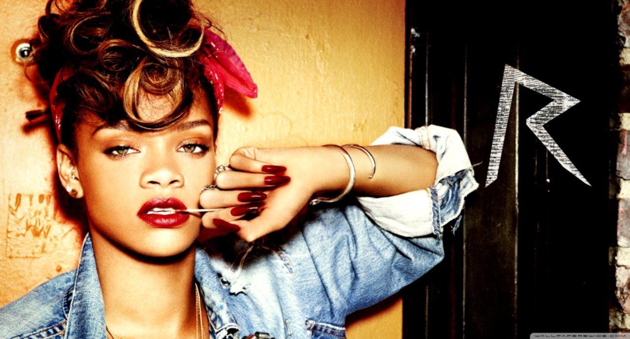 Rihanna 2019 Wallpapers Top Free Rihanna 2019 Backgrounds Wallpaperaccess