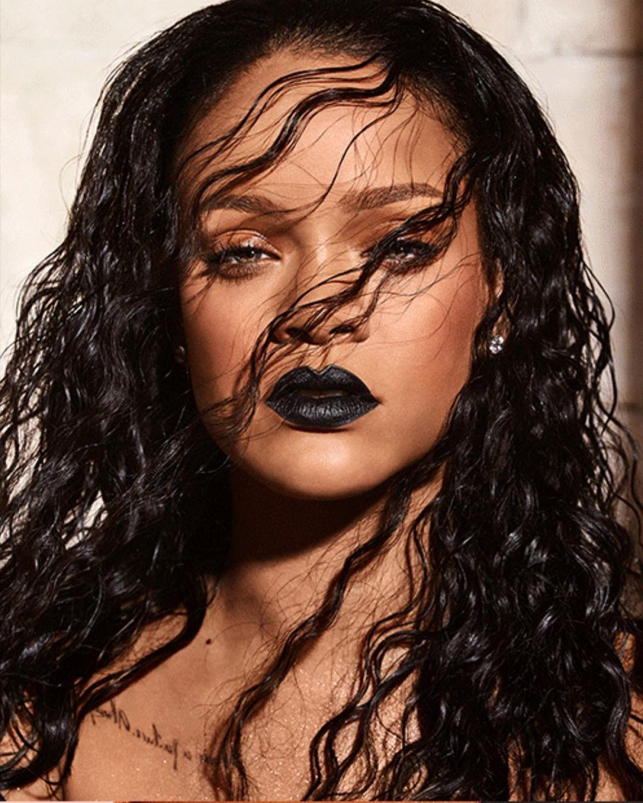 1280x1599 Rihanna Latest Photo