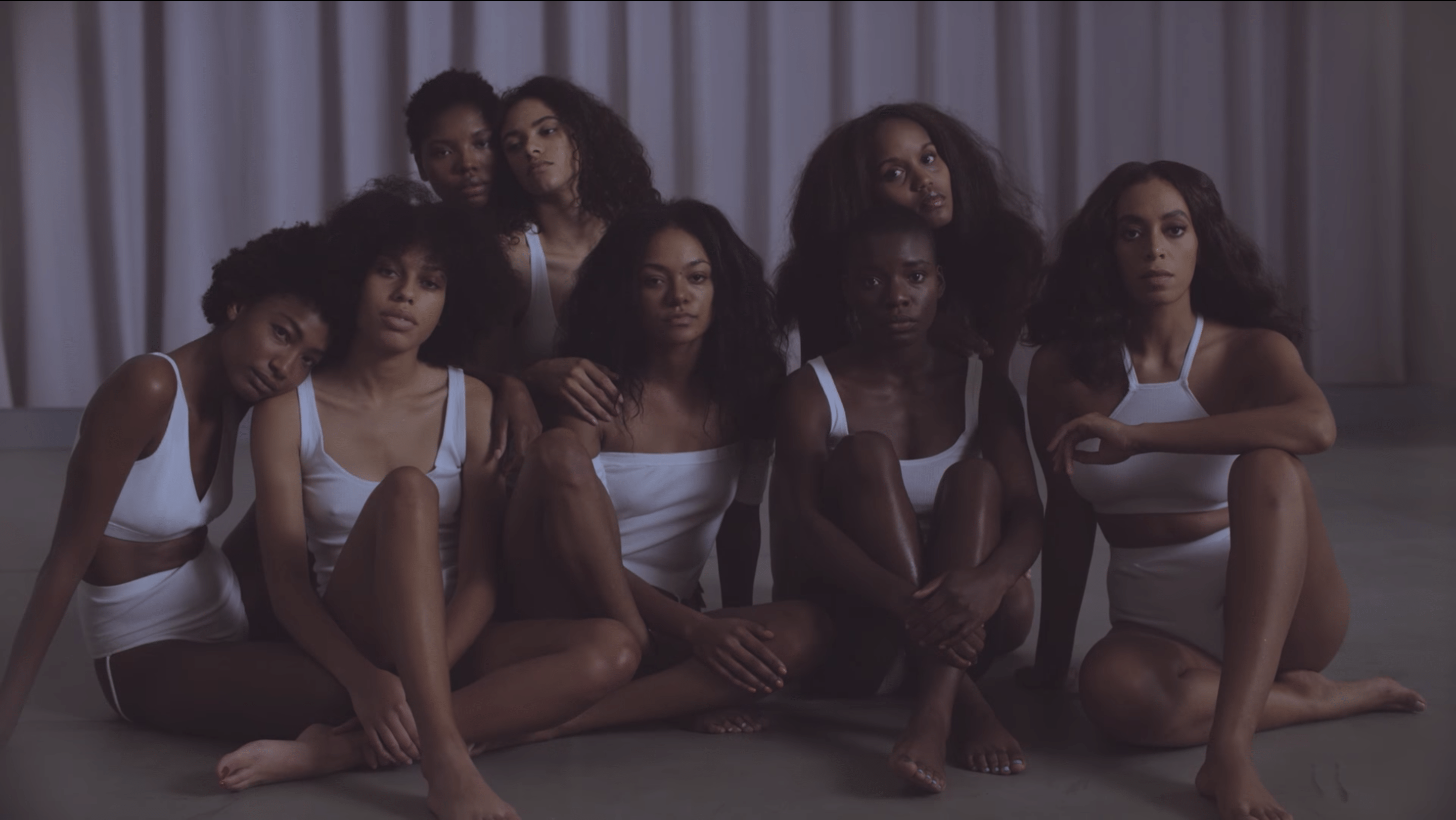 2880x1622 Solange In The Sky. Cranes in the sky, Black girl