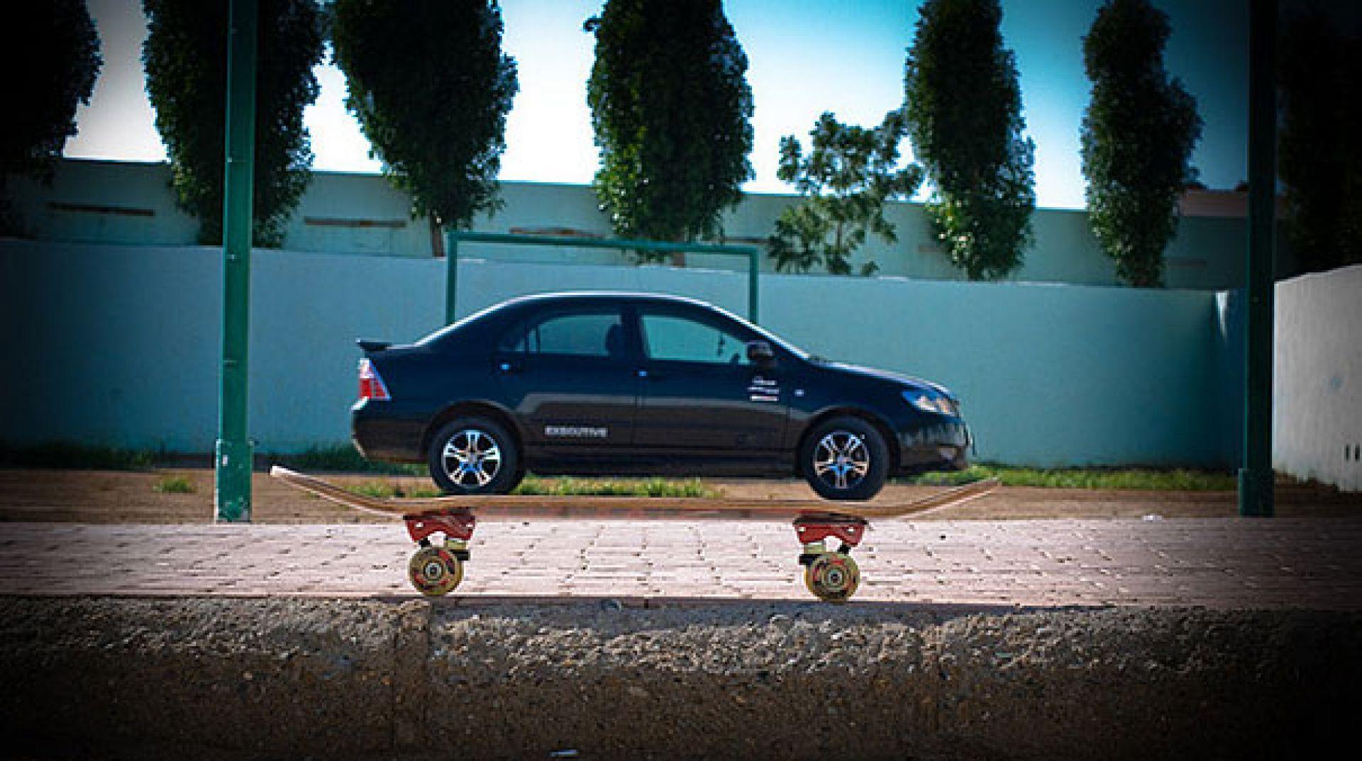 1920x1073 Car Optical Illusions. HD Funny Wallpaper for Mobile and Desktop