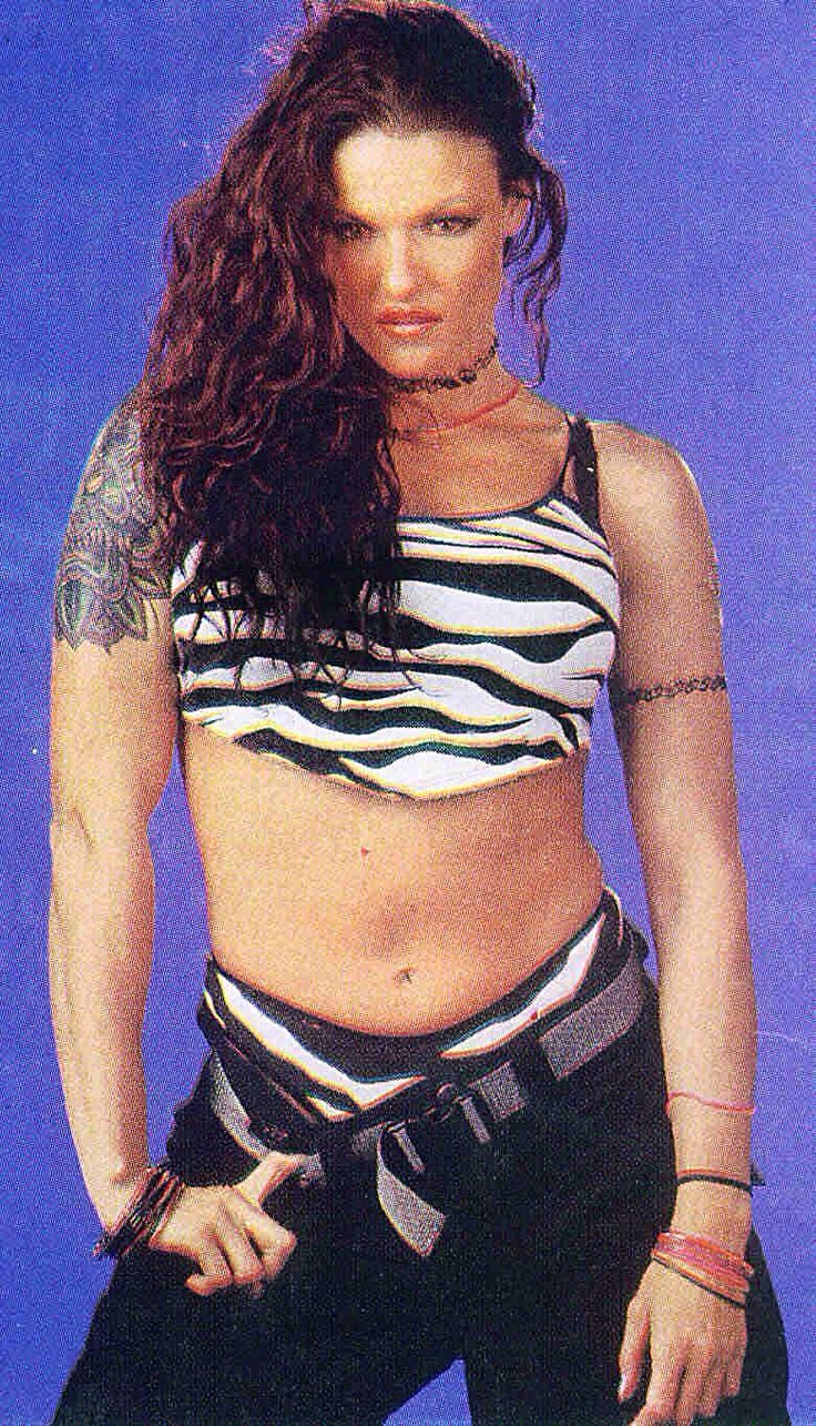 736x1285 WWE Diva Lita
