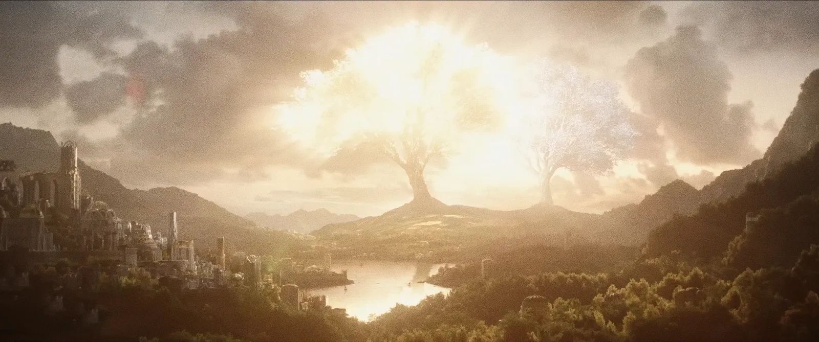 1600x669 Size of the Greatest Dragon