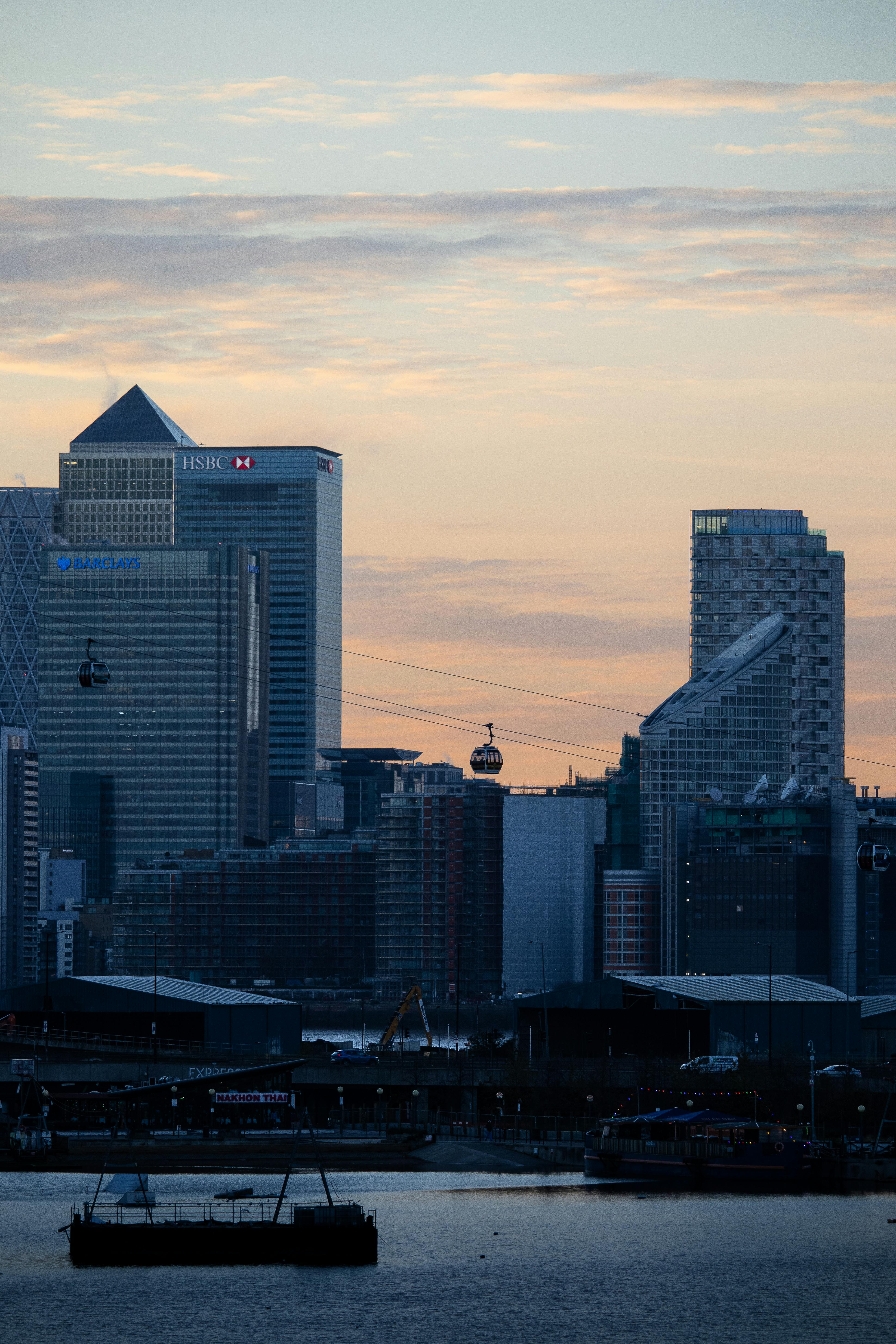 3875x5812 Hsbc Photo, Download The BEST Free