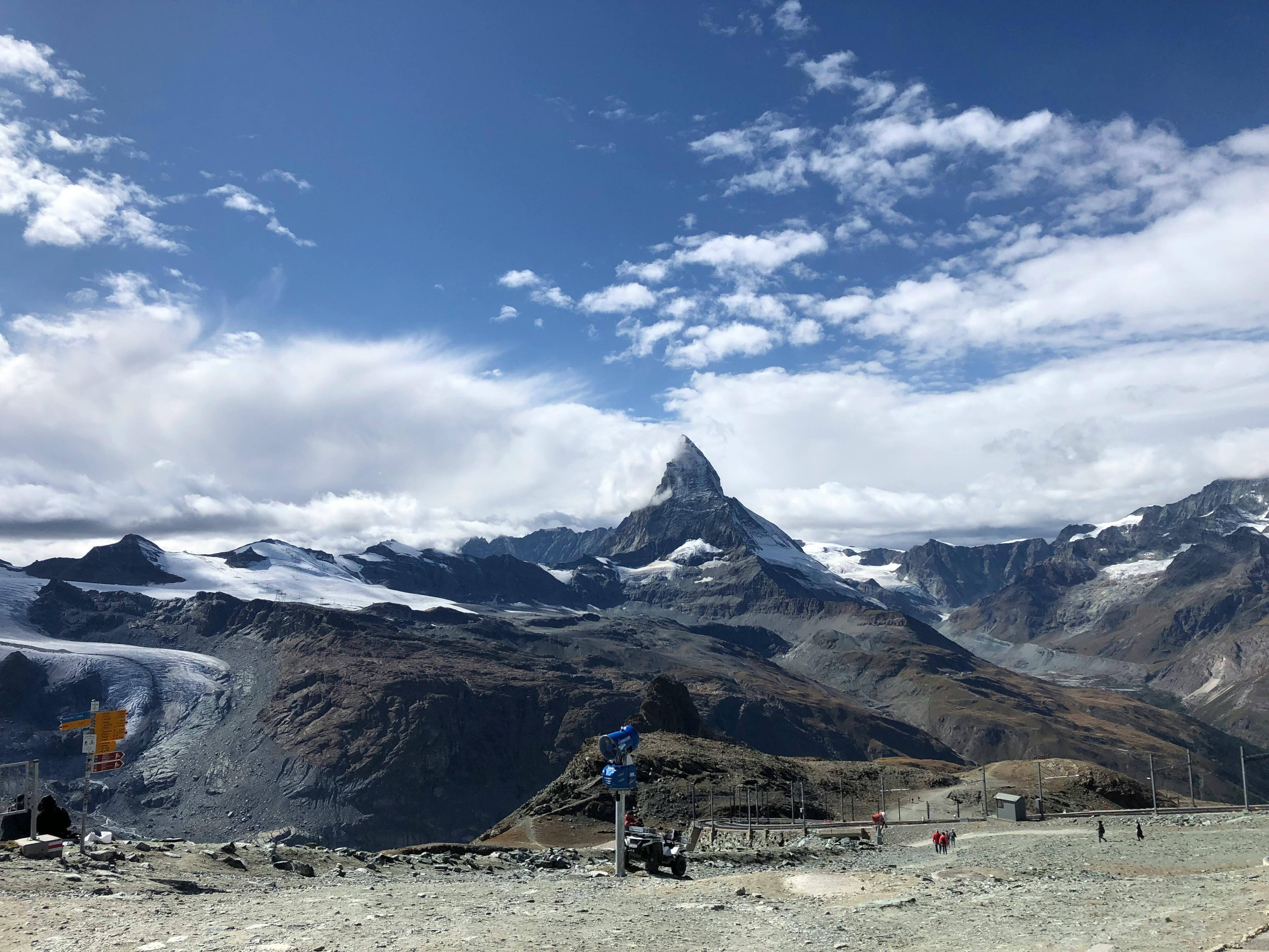 4032x3024 View of The Matterhorn Mountain Peak