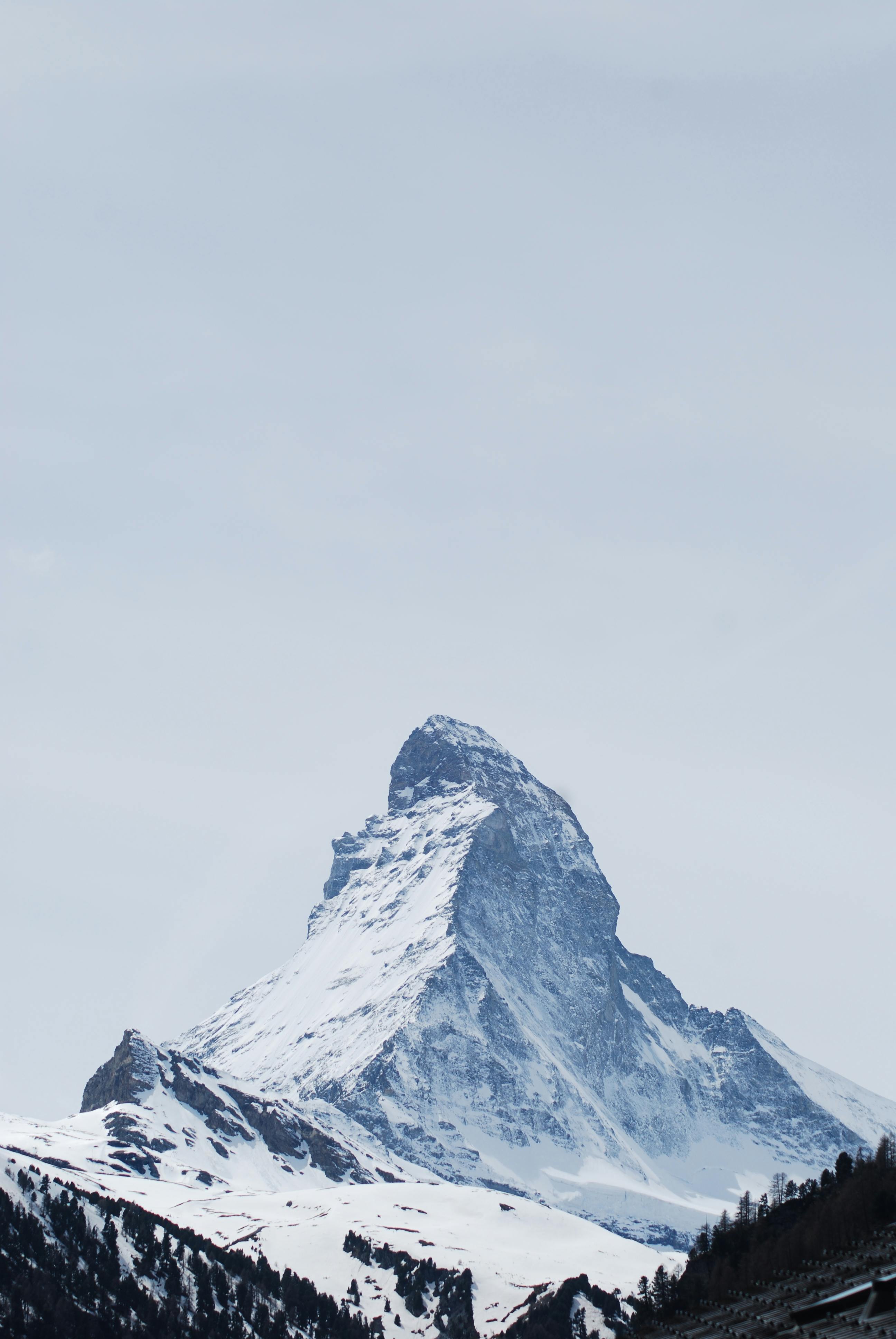 2592x3872 View of The Matterhorn Mountain Peak