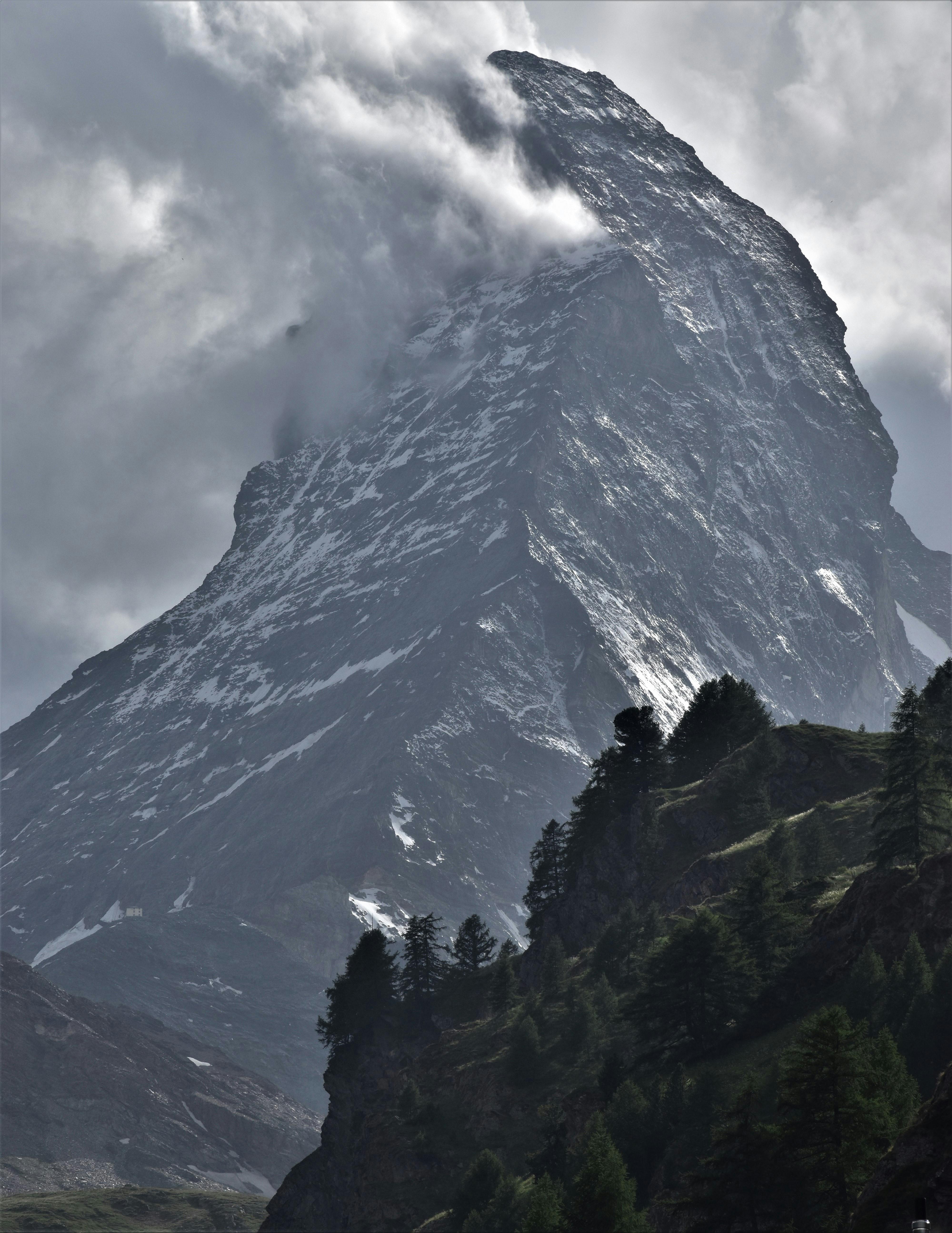 3999x5179 Rocky Mountain Under Cloudy Sky · Free