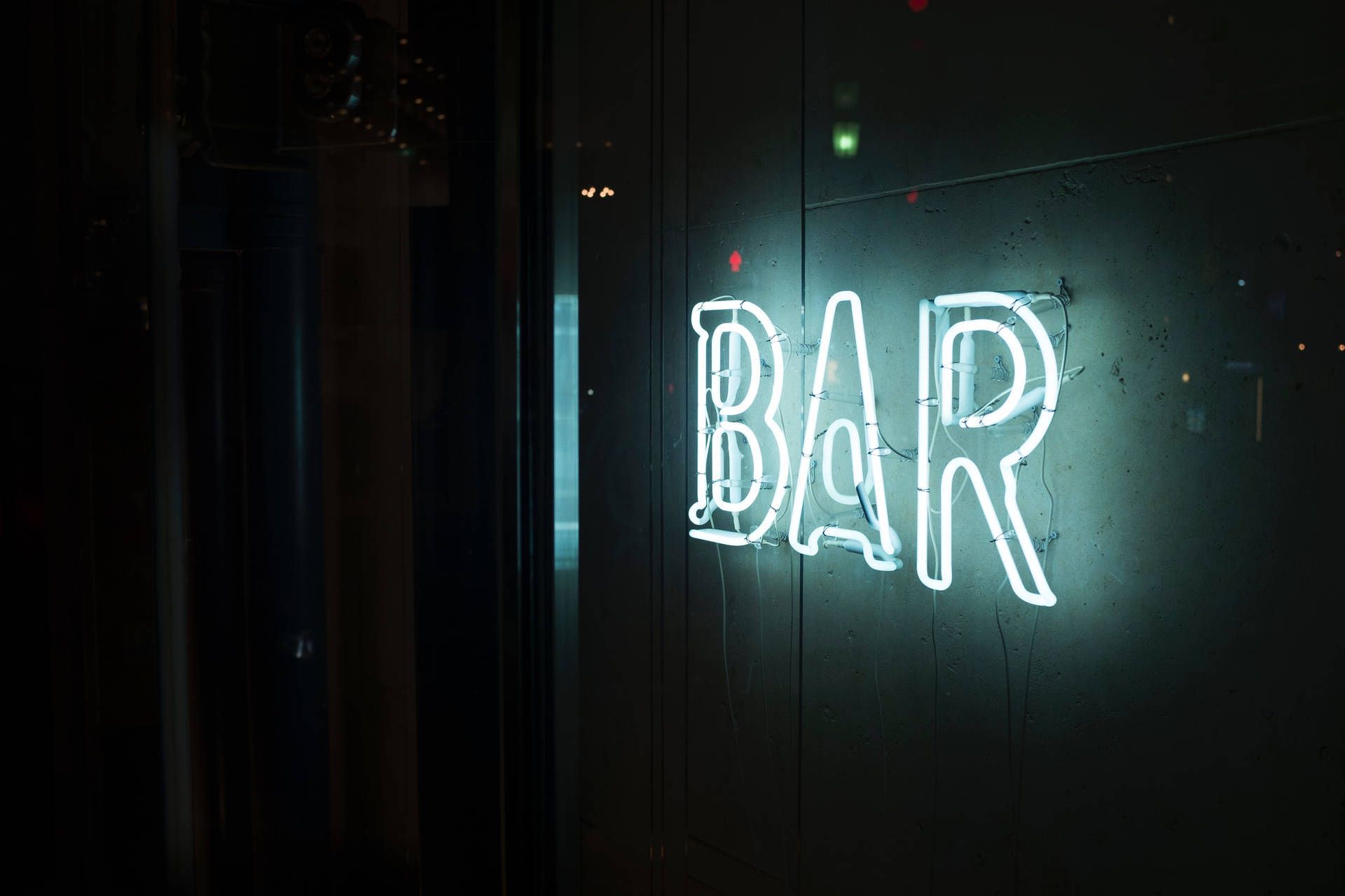 1920x1280 Bar Neon Lights Wallpaper