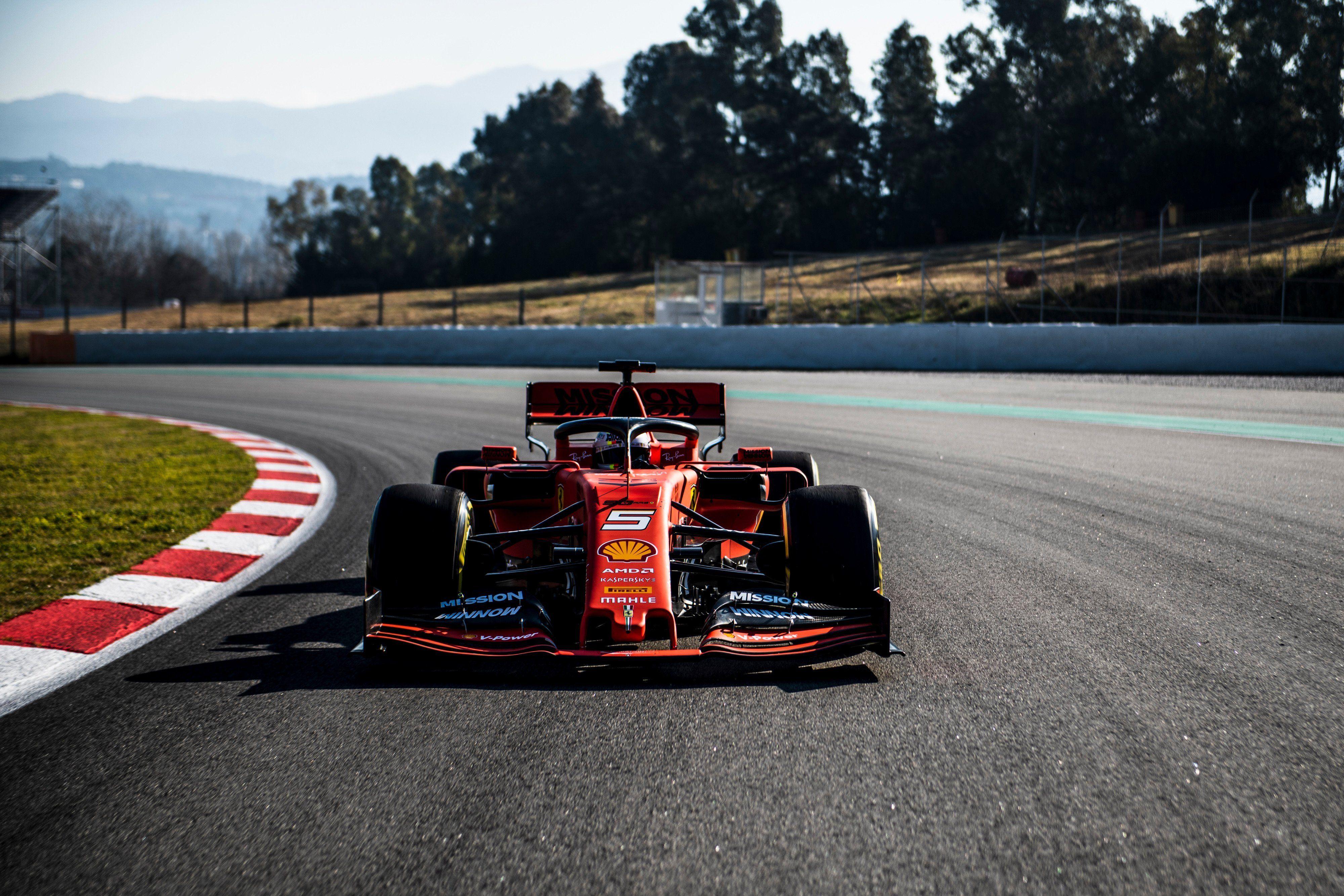 4000x2667 Teasers: The unofficial Ferrari media before testing
