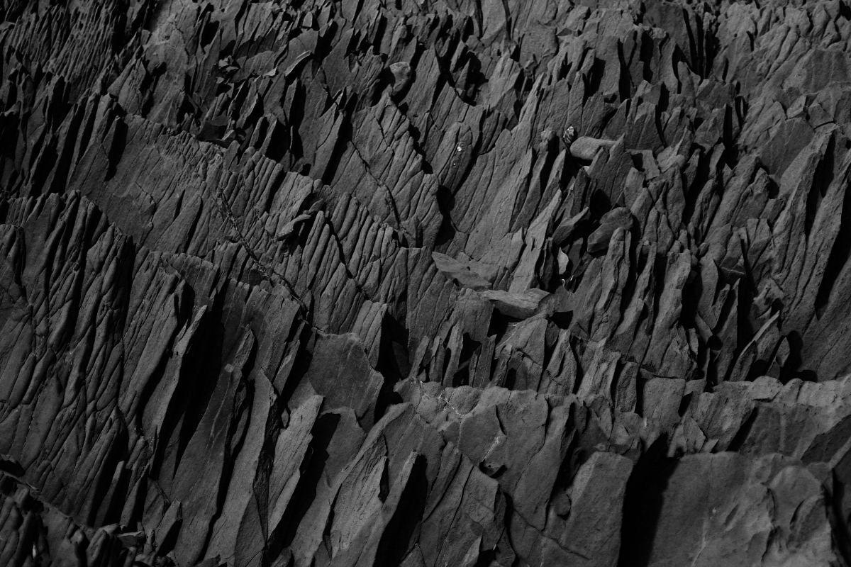 1200x800 Black Themed Wallpaper For Your Computer & Phone