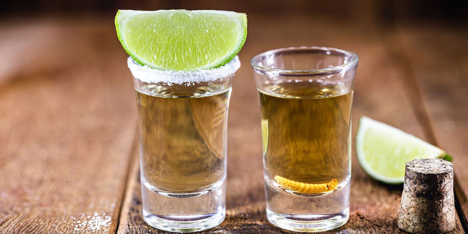 1500x750 Mezcal vs. Tequila: What's the Difference?