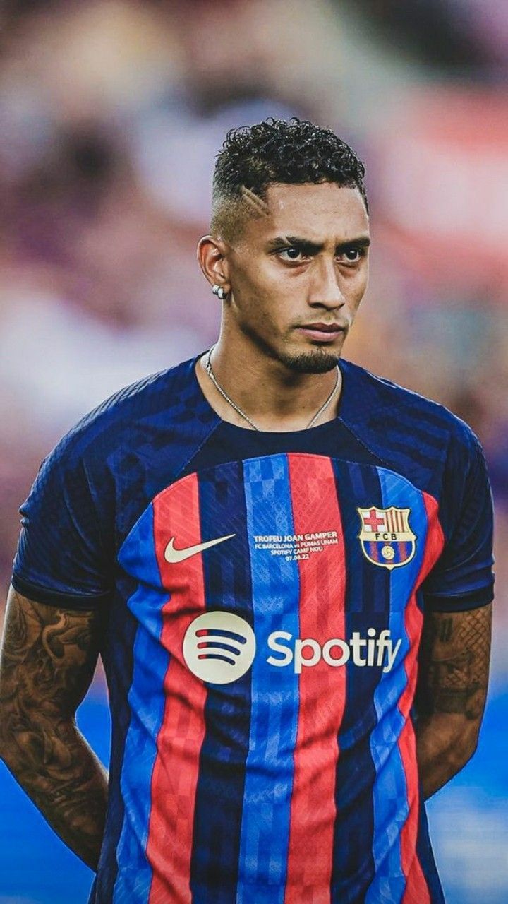720x1280 Raphinha