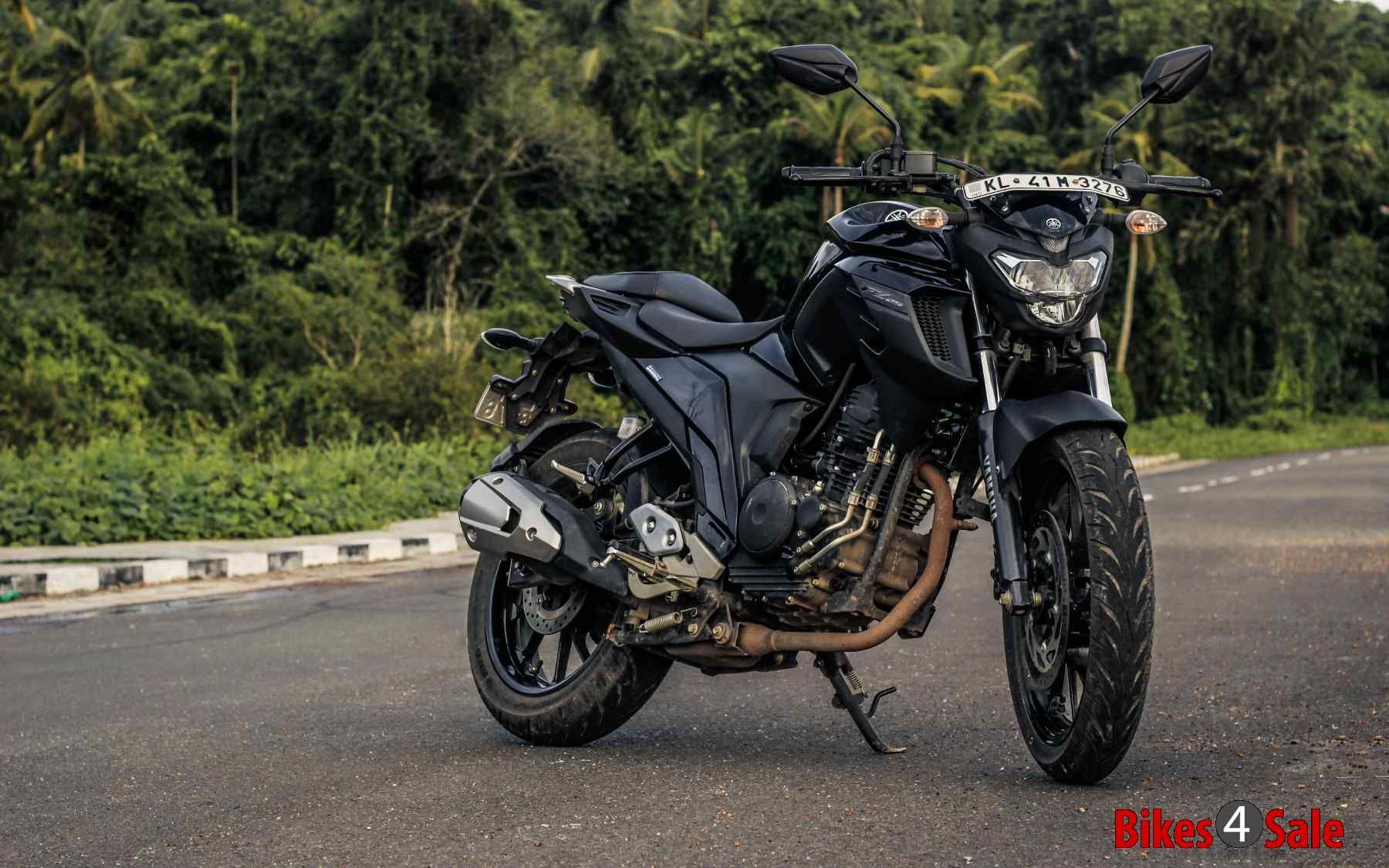 1800x1125 Yamaha FZ25 Test Drive Report