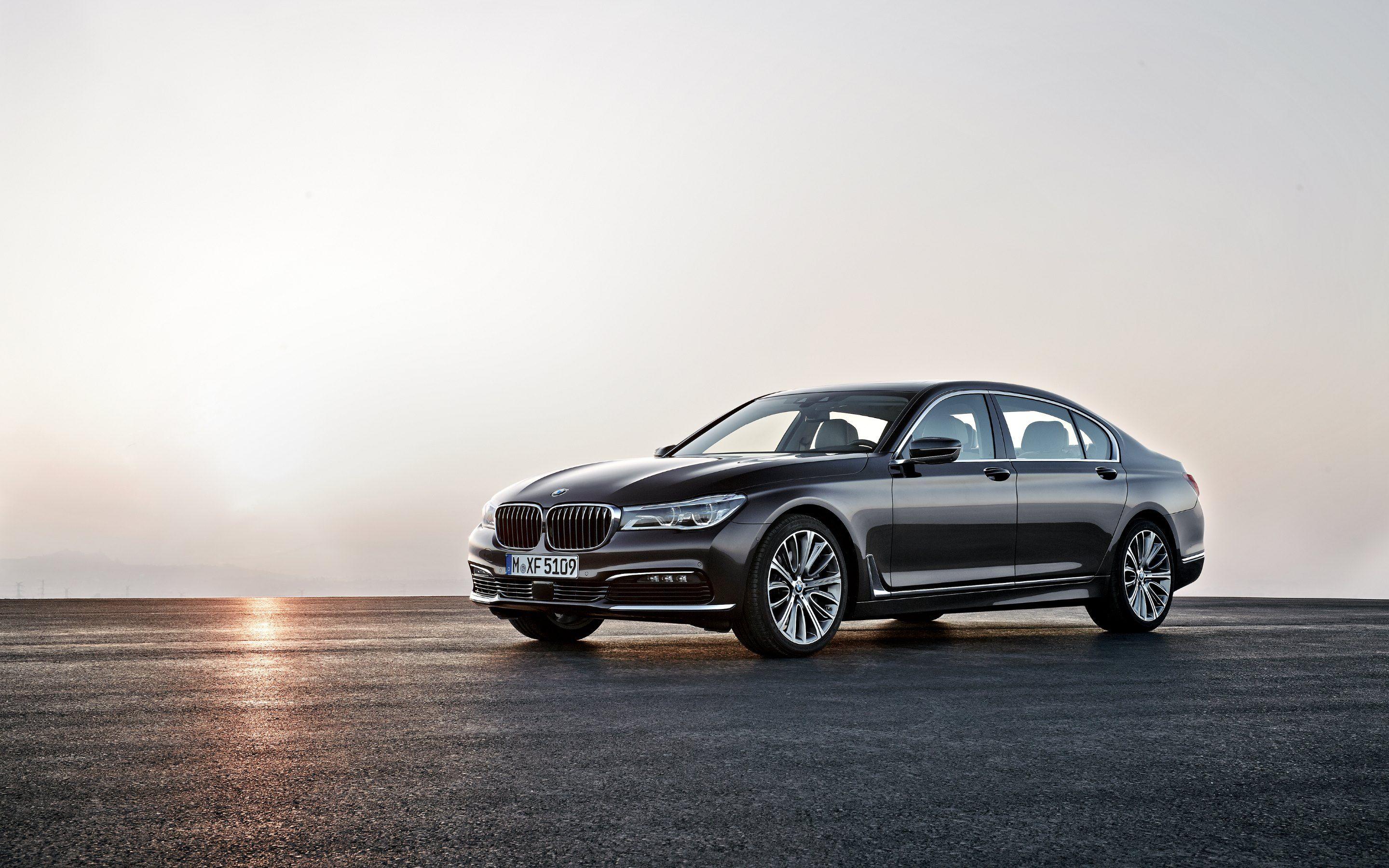 2880x1800 BMW 7 Series