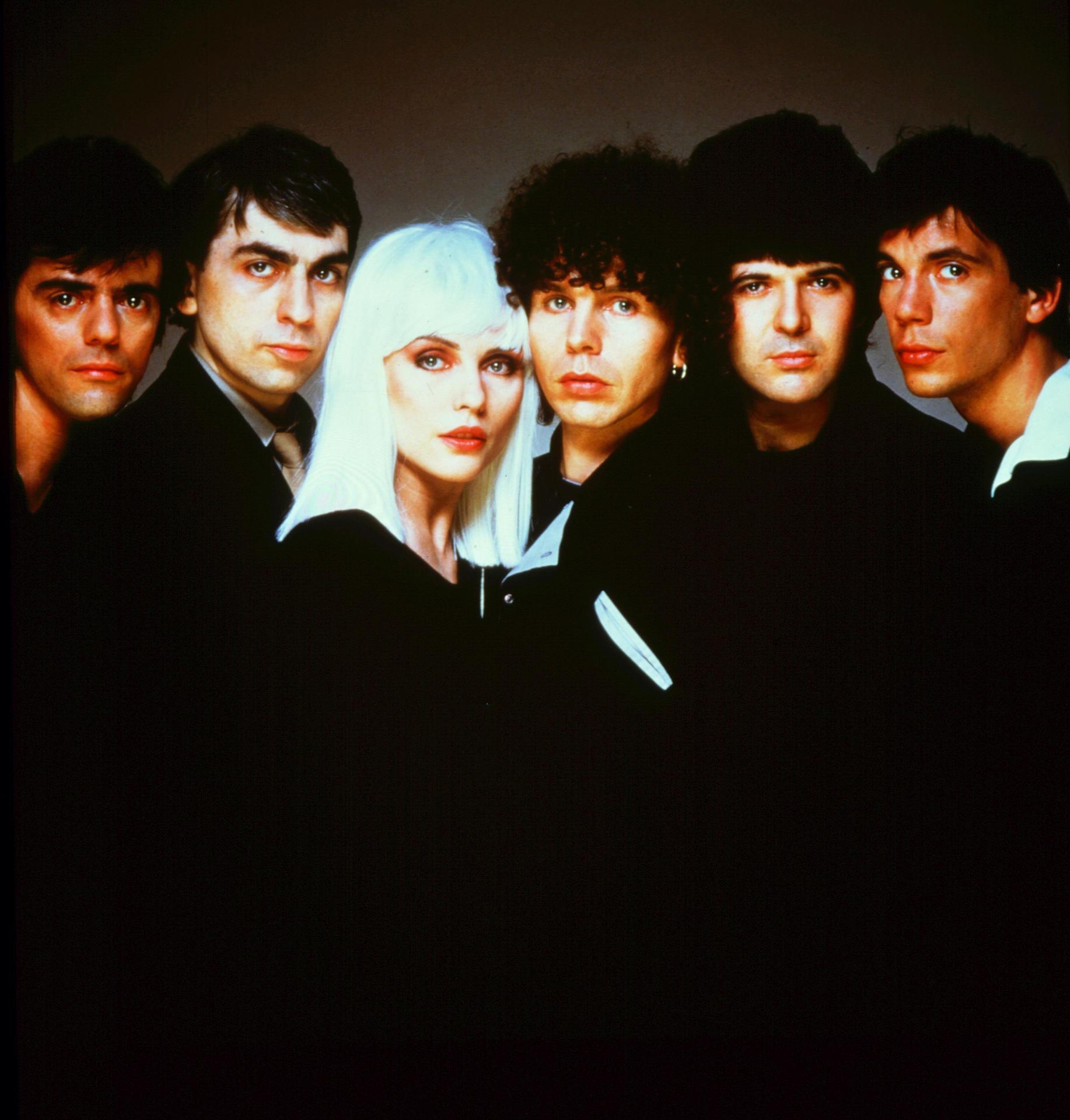 1834x1920 Blondie HD Wallpaperwallpaper.net Blondie Wallpaper