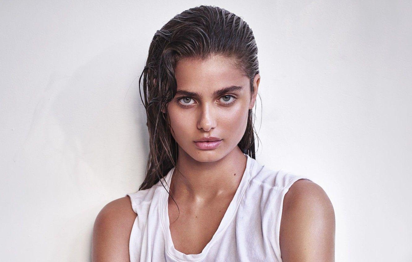 1332x850 Wallpaper look, pose, model, hair, makeup, view, model, hair