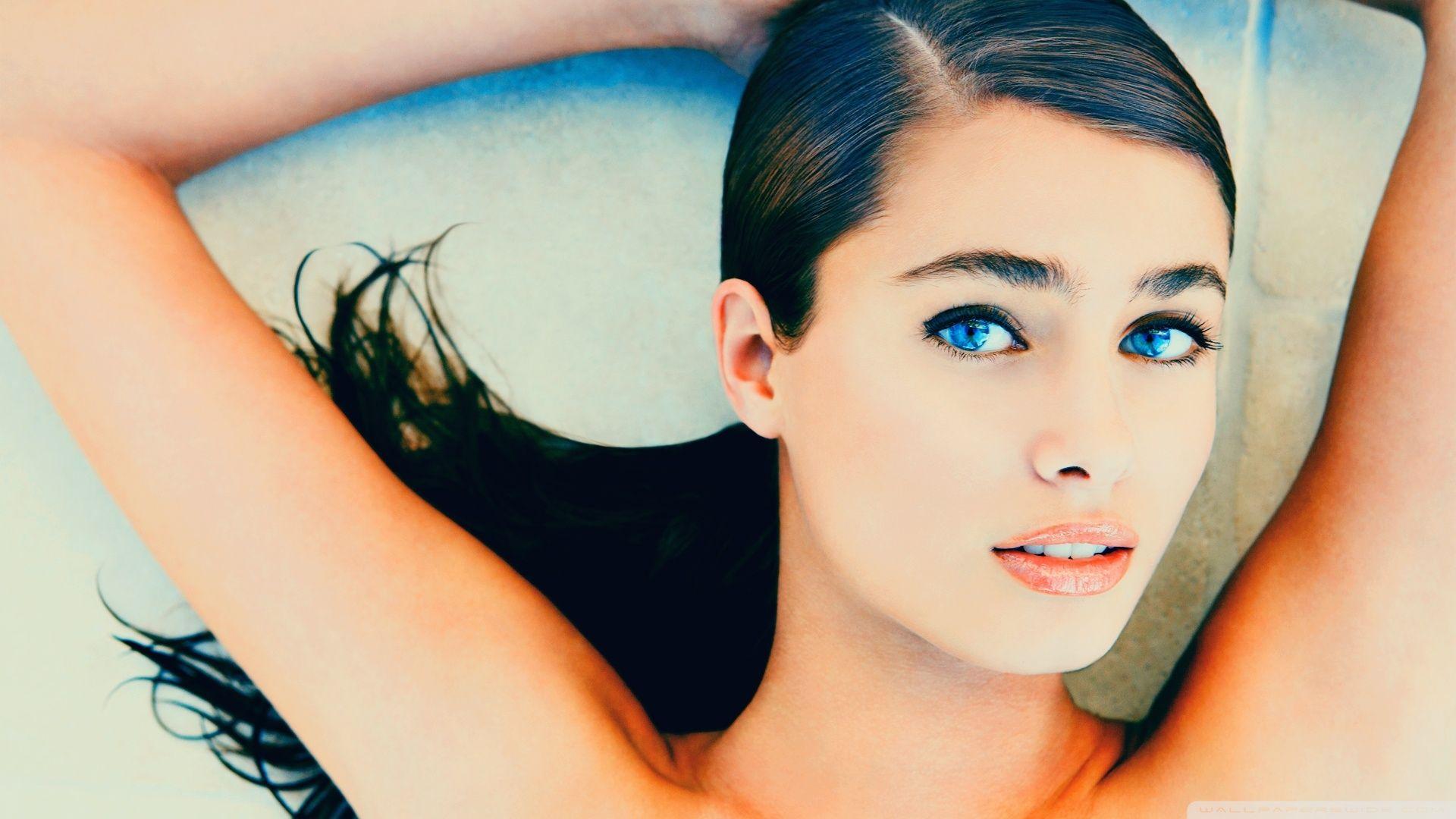 Taylor Hill Wallpapers - Top Free Taylor Hill Backgrounds - WallpaperAccess