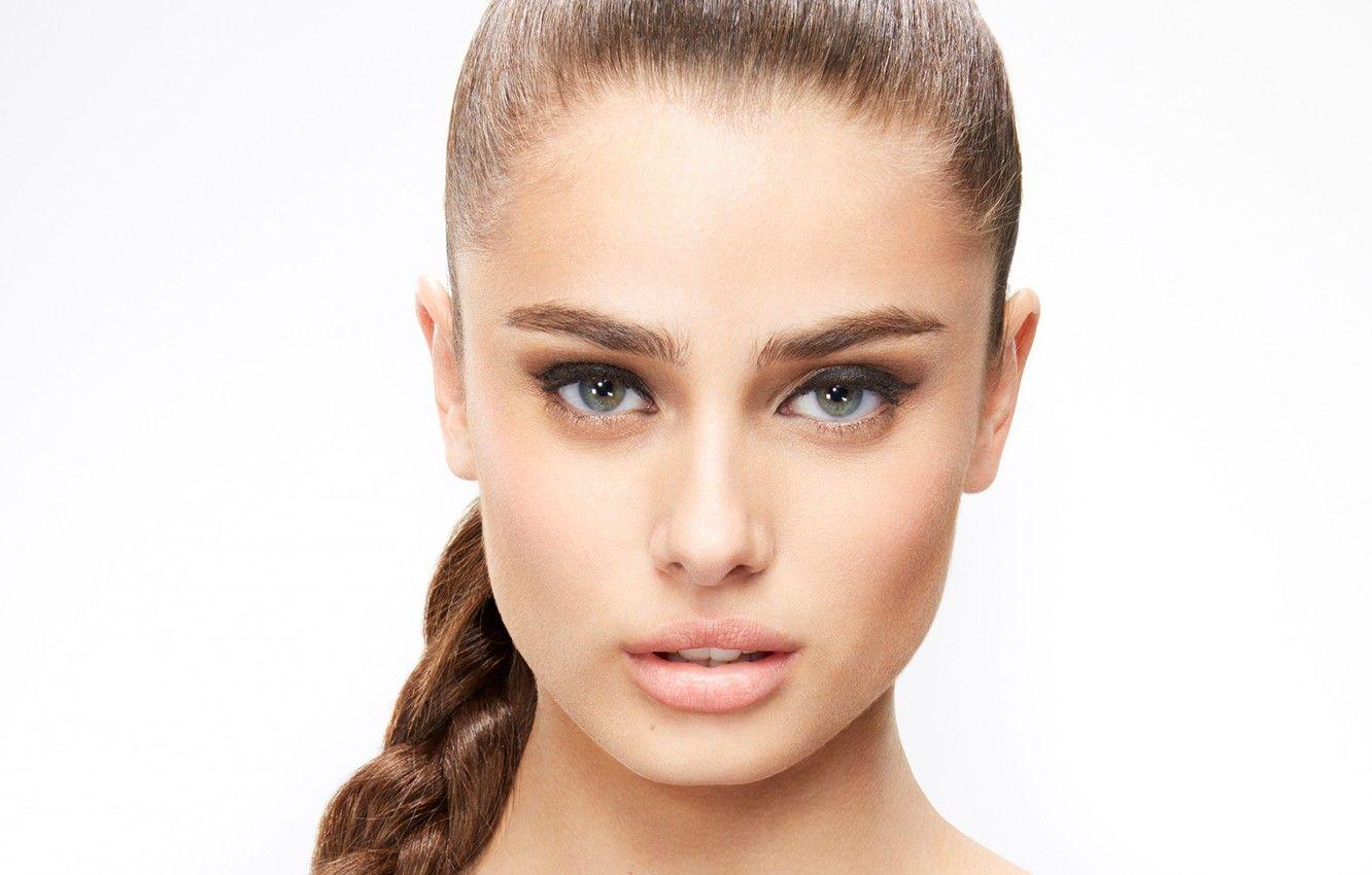 1332x850 Wallpaper look, girl, face, portrait, beautiful