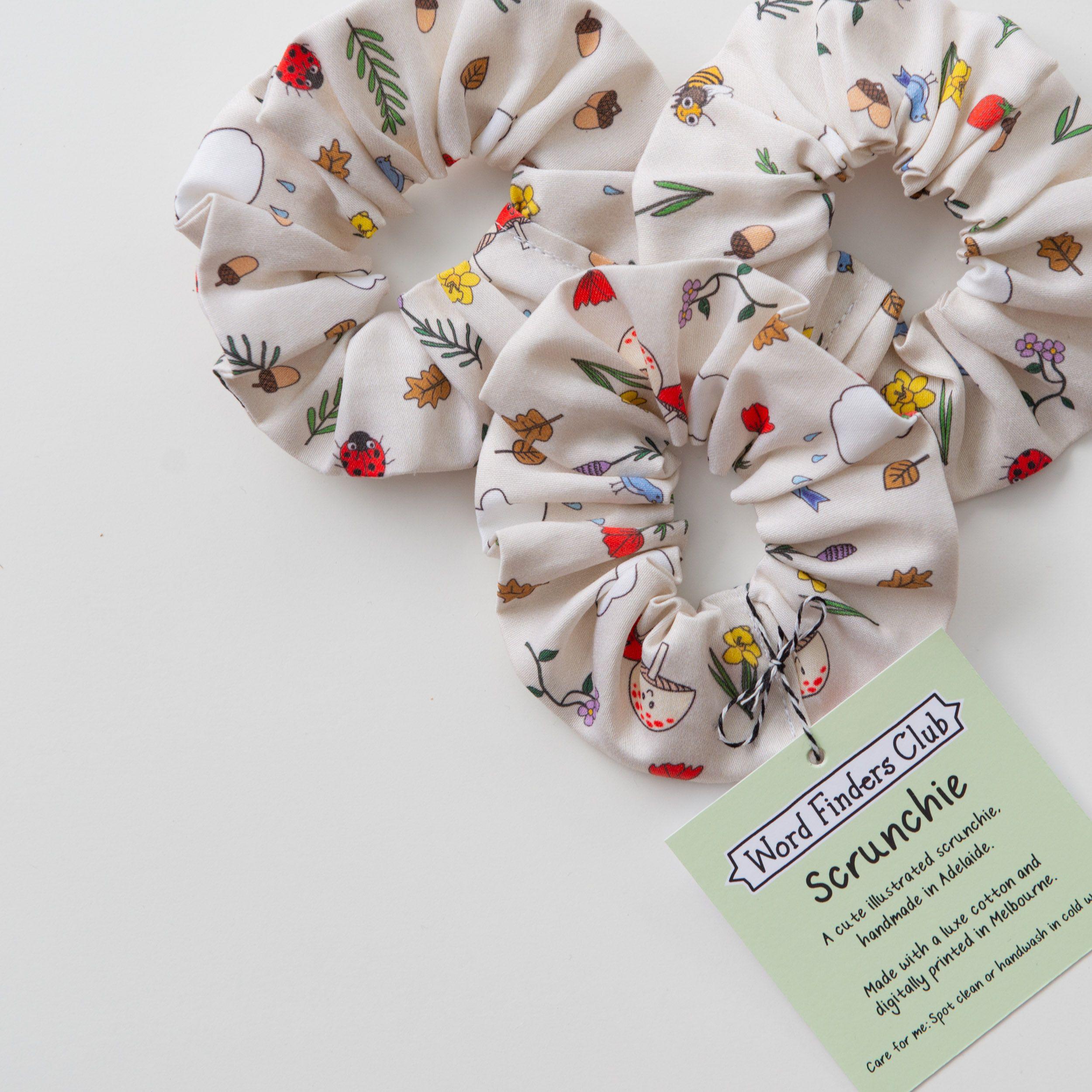 2500x2500 Scrunchie
