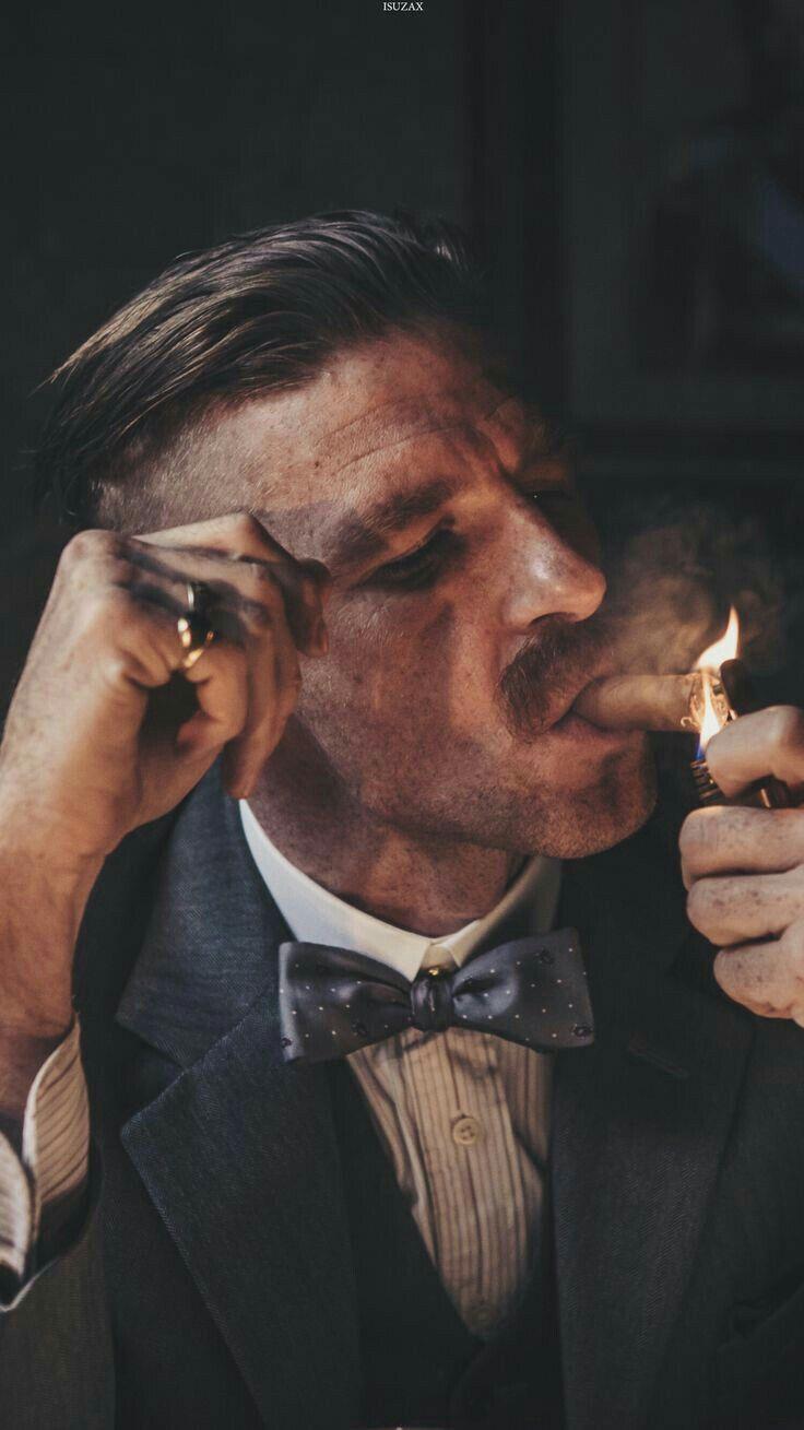 736x1309 Arthur Shelby Wallpaper
