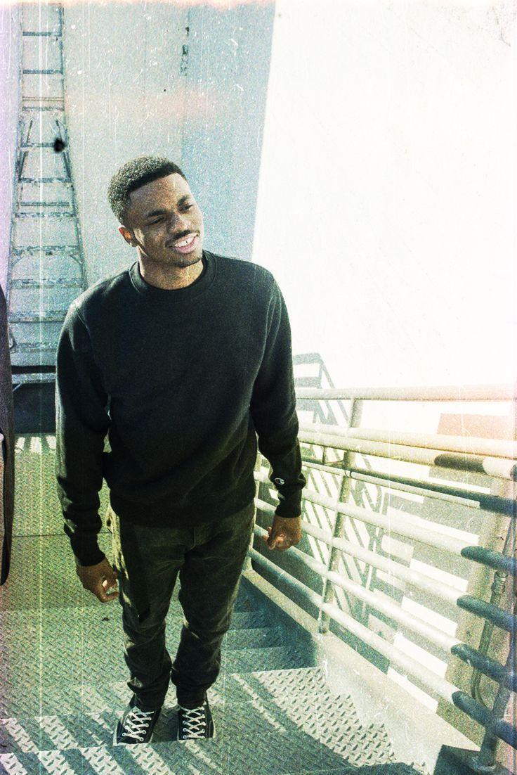 736x1102 Vince Staples Wallpaper