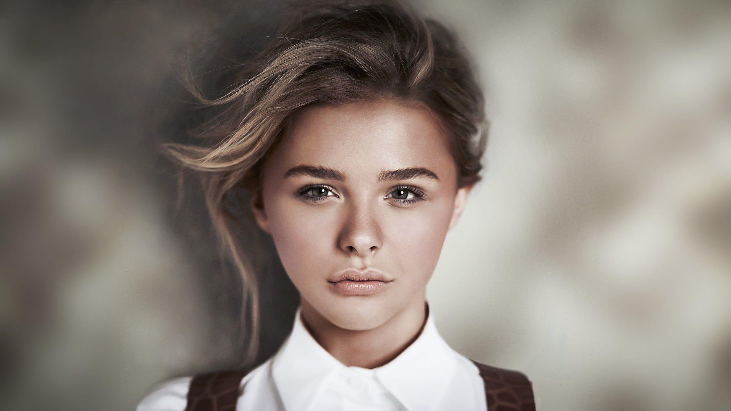 2560x1440 Chloe Moretz HD wallpaper