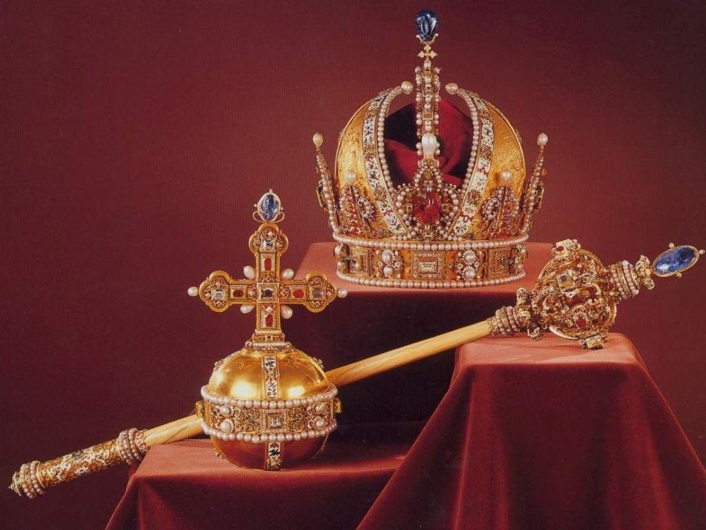 1024x768 King And Queen Crown Wallpaper - Crown Jewels, Tải xuống