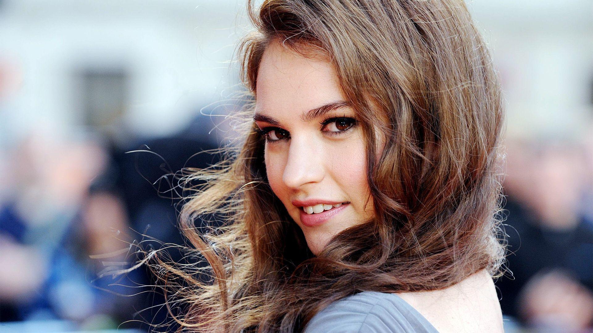 Lily James Wallpapers - Top Free Lily James Backgrounds - WallpaperAccess