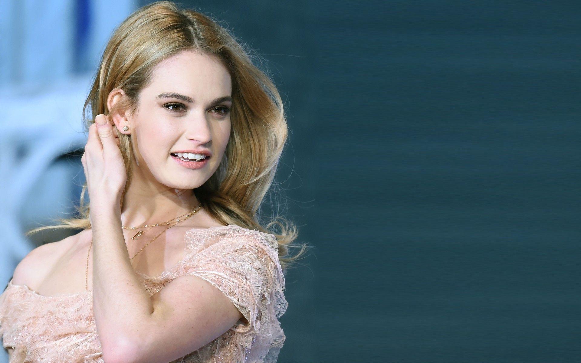 1920x1200 Lily James Hot Beautiful Image And Latest