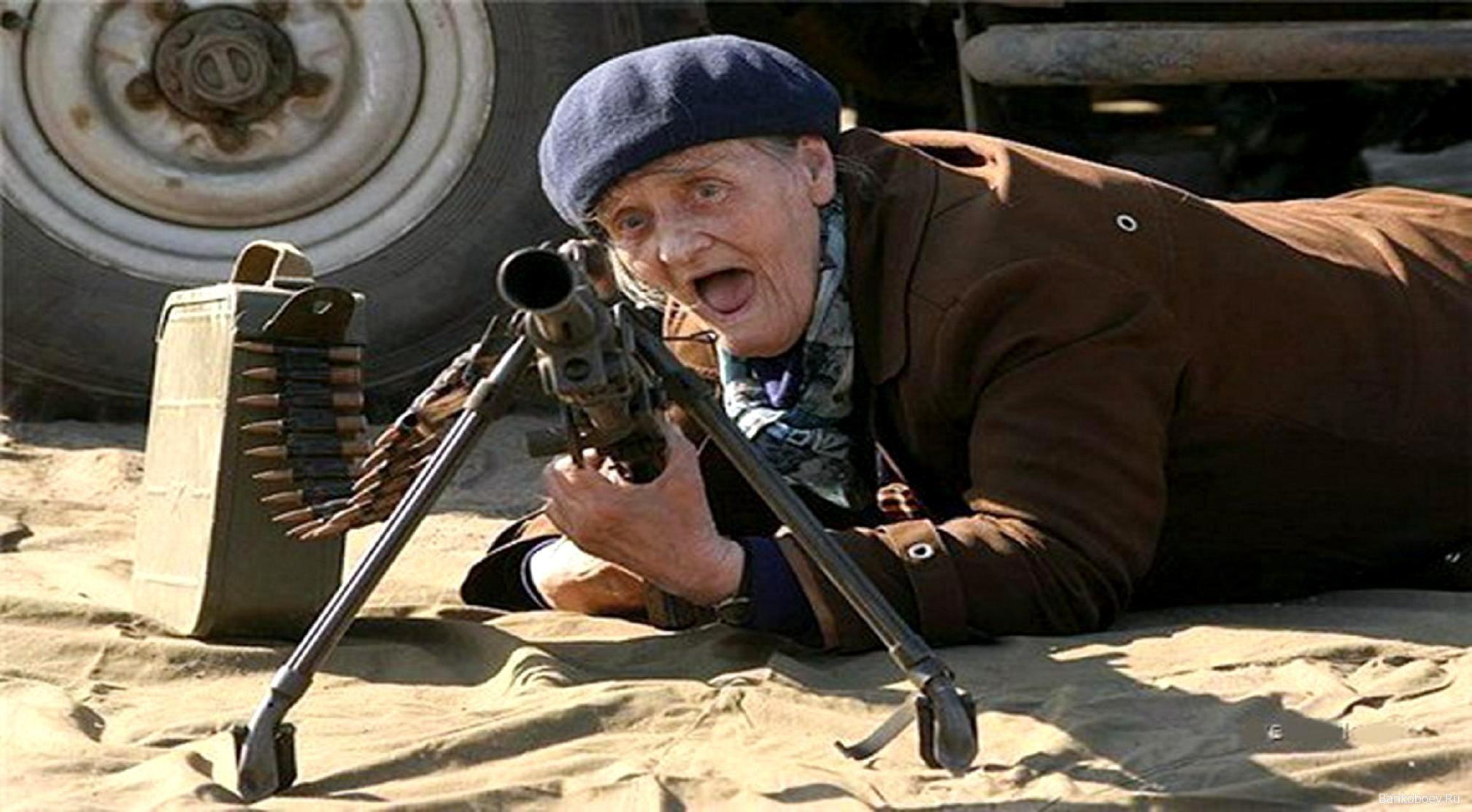 2017x1113 Funny old man Wallpaper Mobile Pics. Funny old people