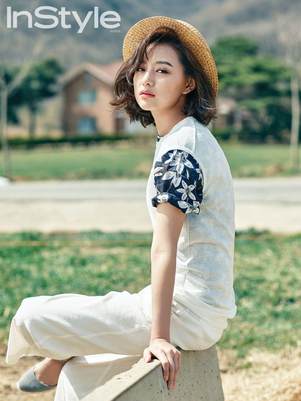1000x1333 INSTYLE KOREA FEAT. KIM JI WON EMBRACING THE FRESH AIR