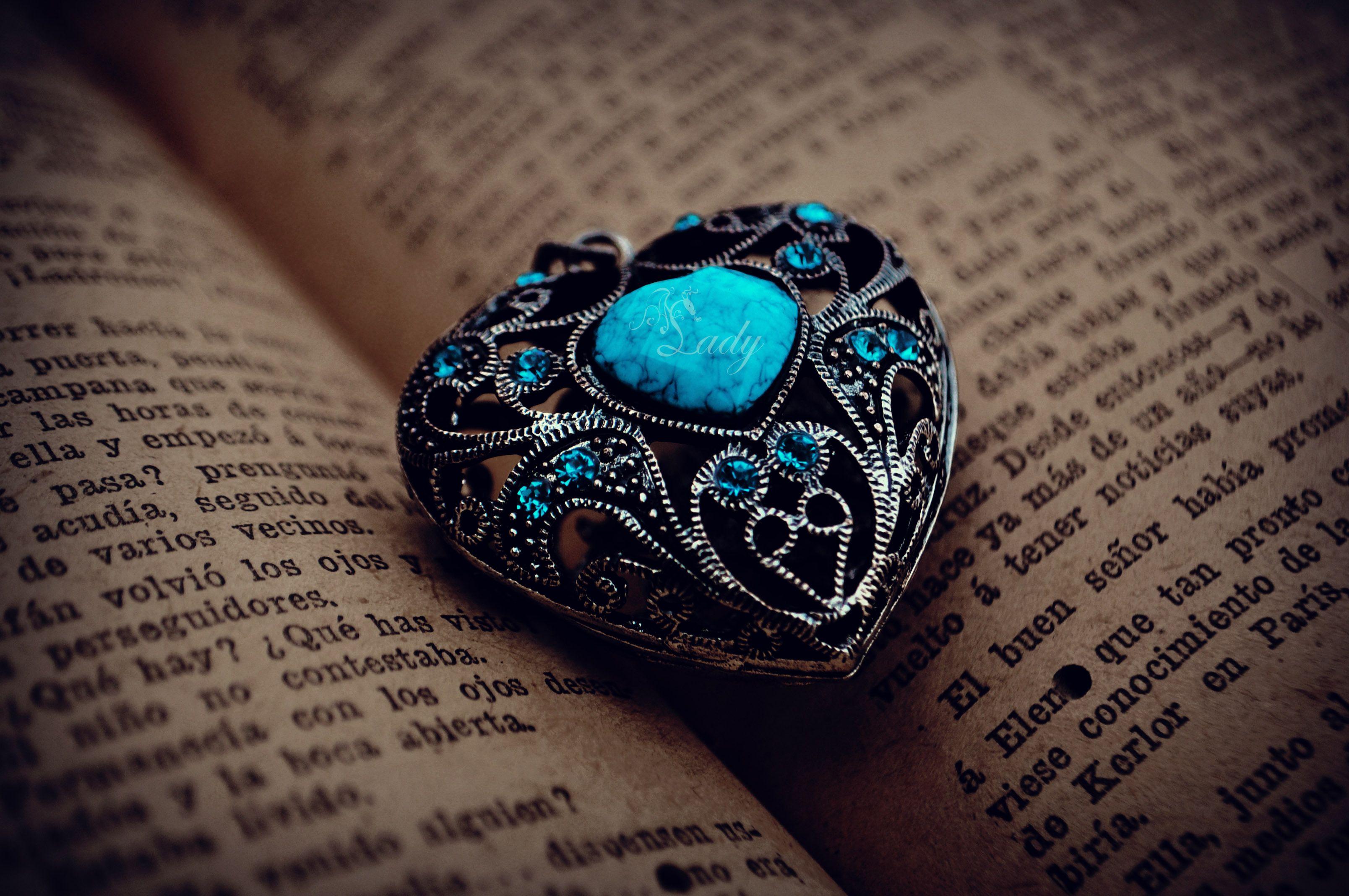 3216x2136 Jewelry HD Wallpaper and Background Image
