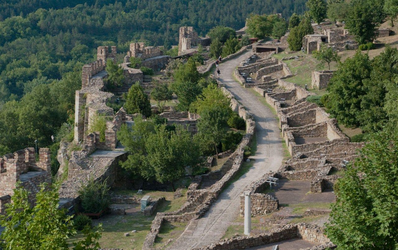 1280x804 Veliko Tarnovo Bulgaria wallpaper. Veliko Tarnovo Bulgaria stock