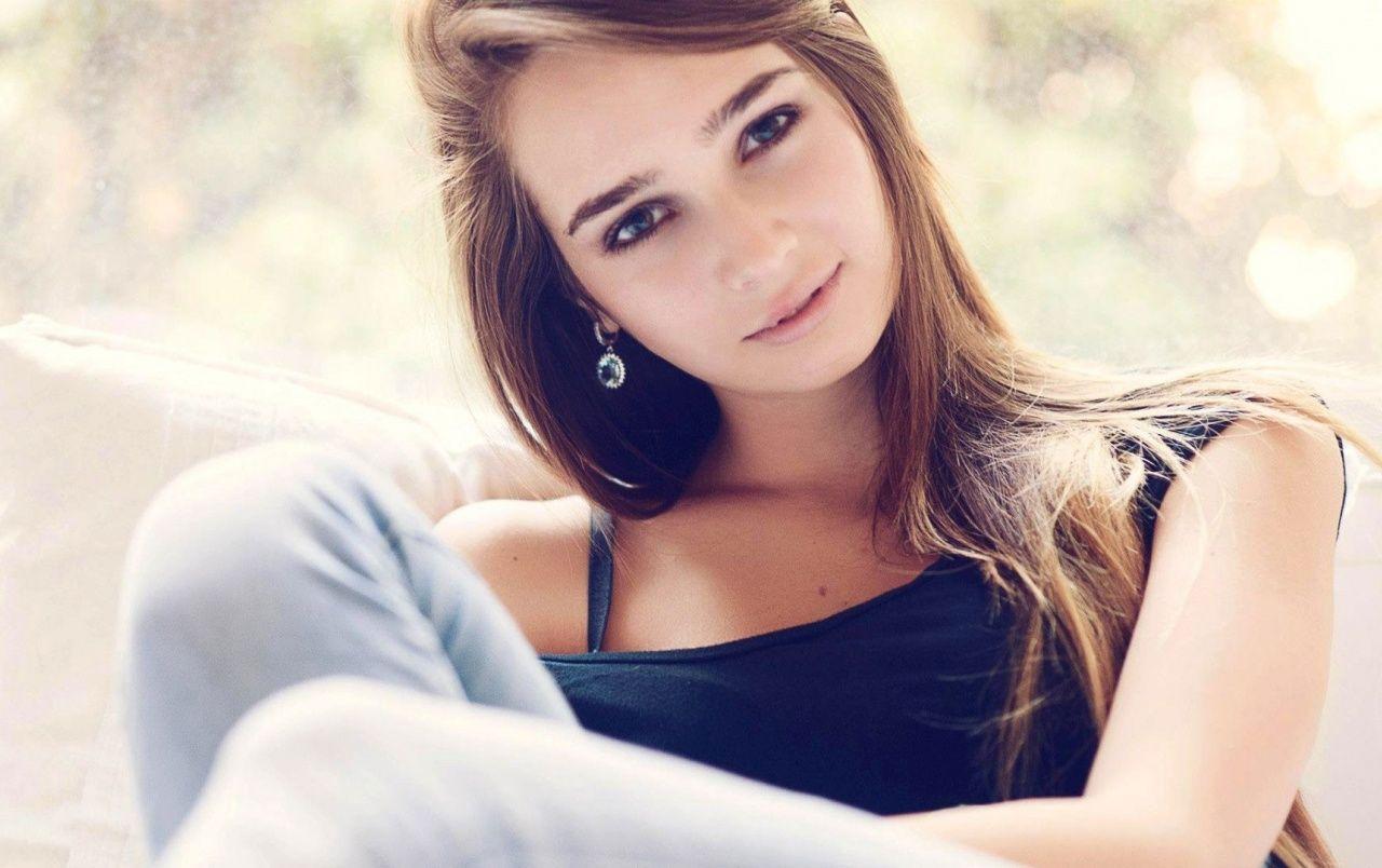1280x804 Beautiful Girl wallpaper. Beautiful Girl