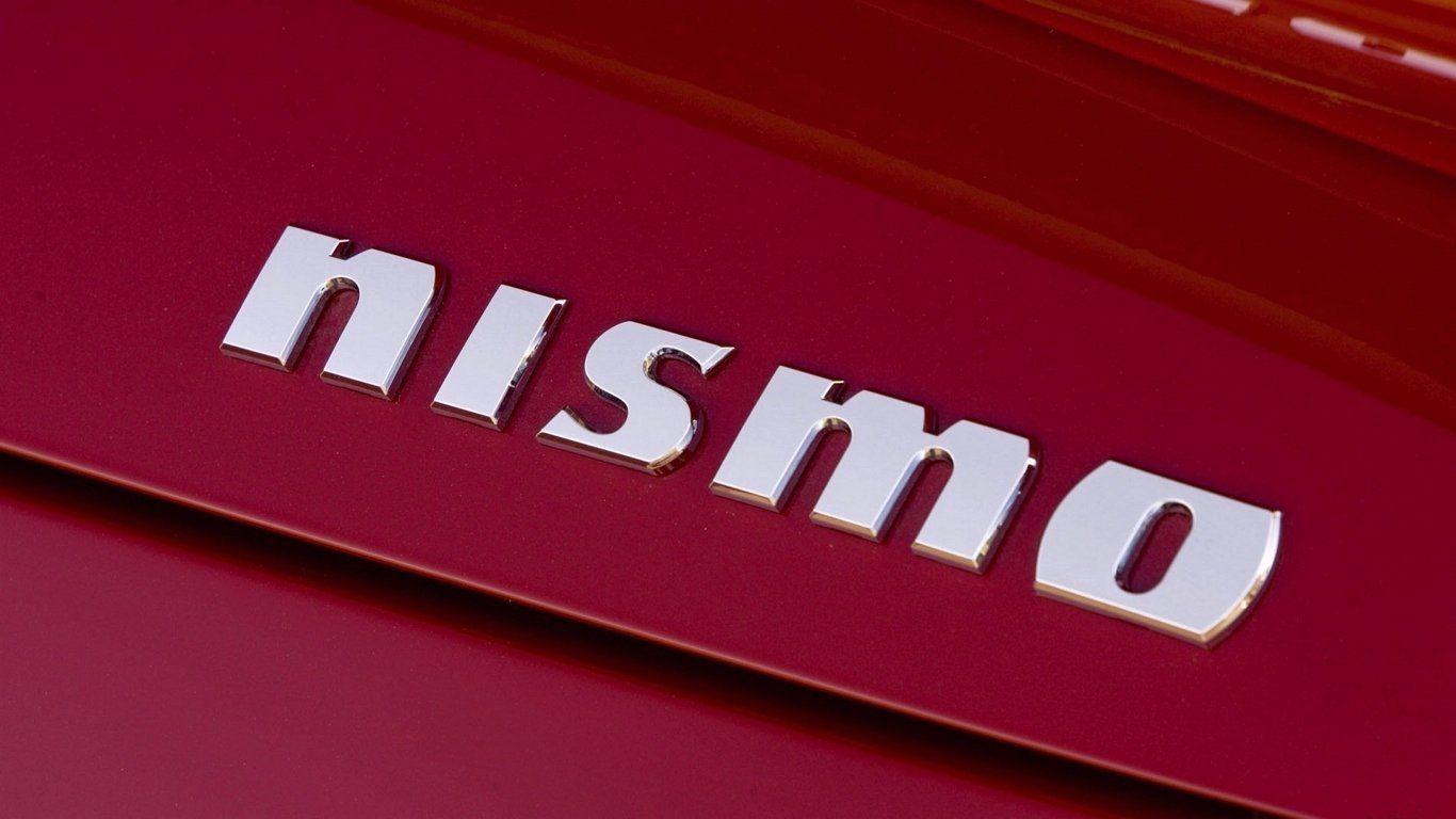 1366x768 Nissan 350Z Nismo HD Wallpaper