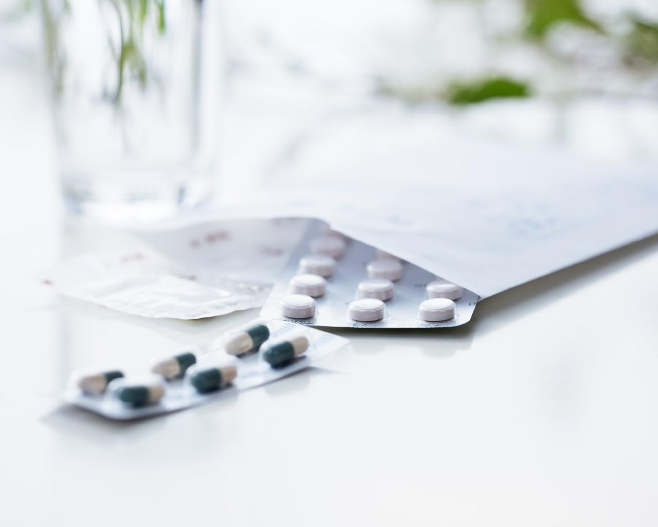 1280x1024 Health Healthcare Wallpaper for Android