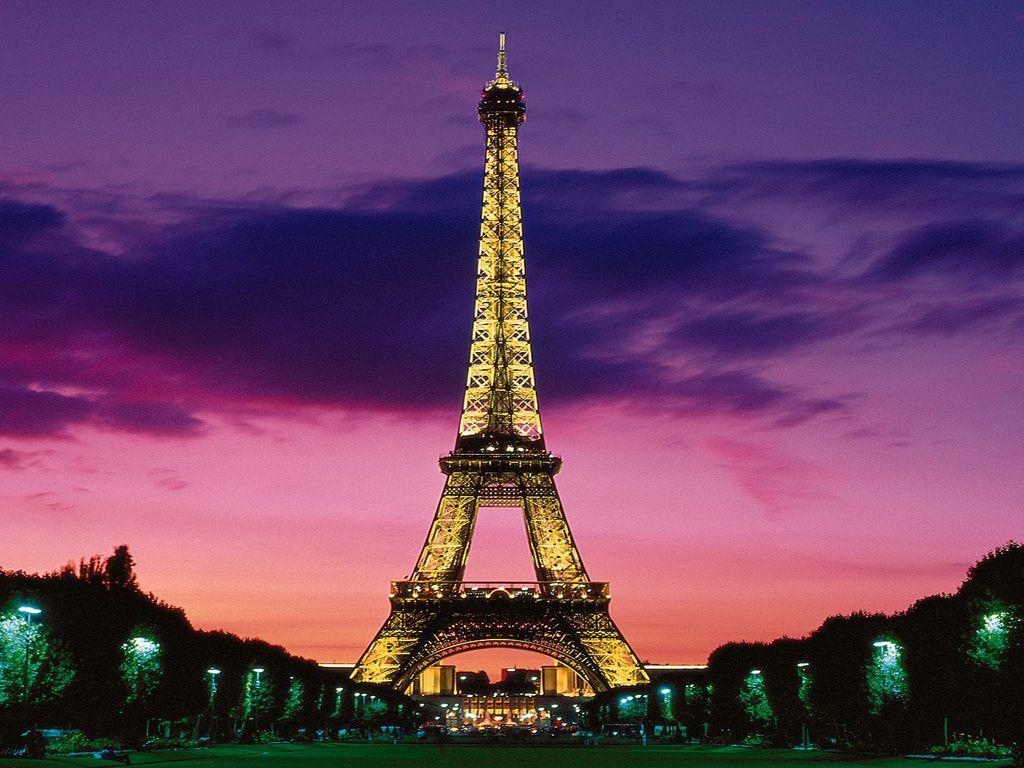 1024x768 Free download Home Places Travel Eiffel Tower Wallpaper