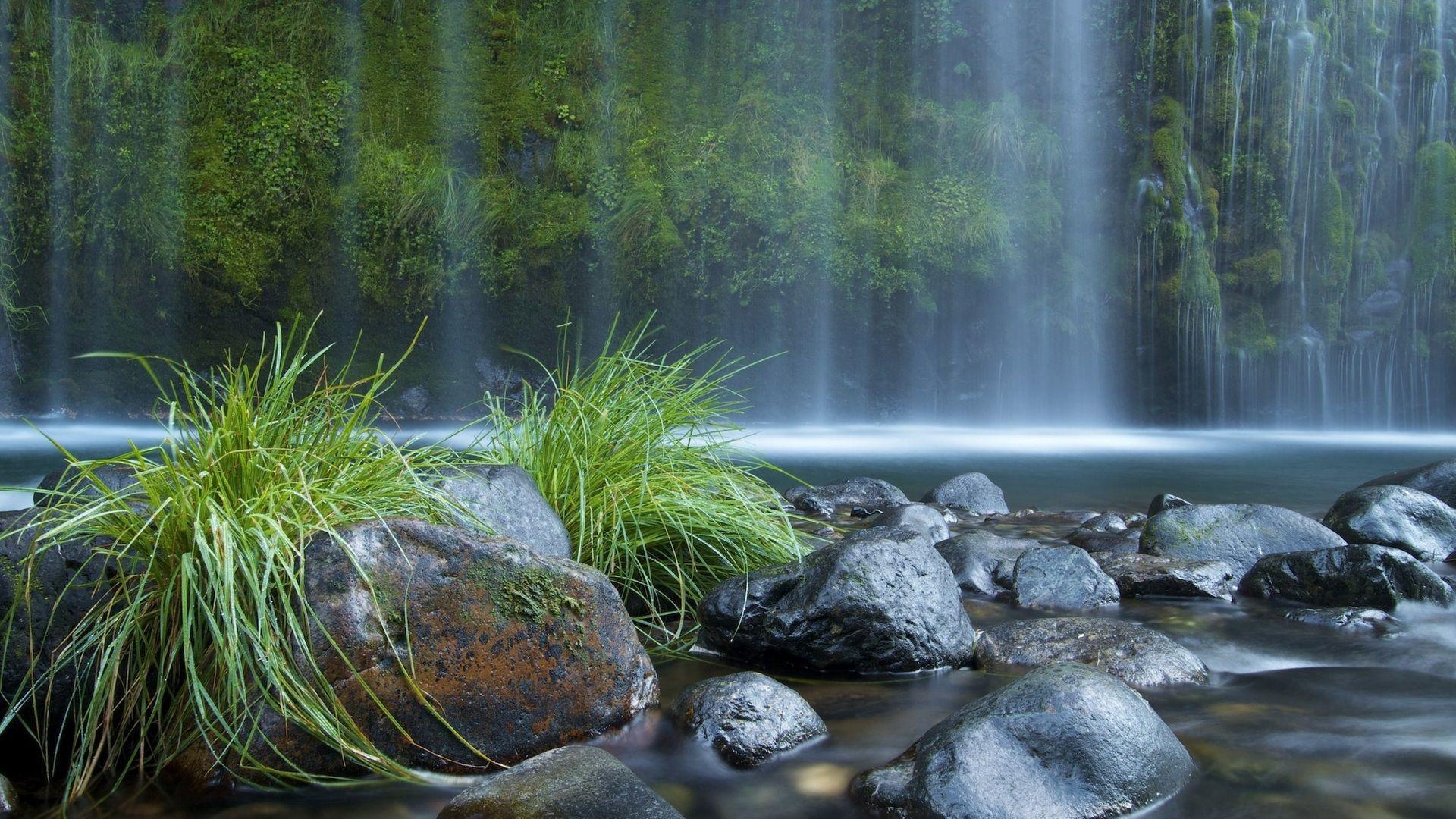 1920x1080 HD Waterfall Wallpaper [1920x1080]