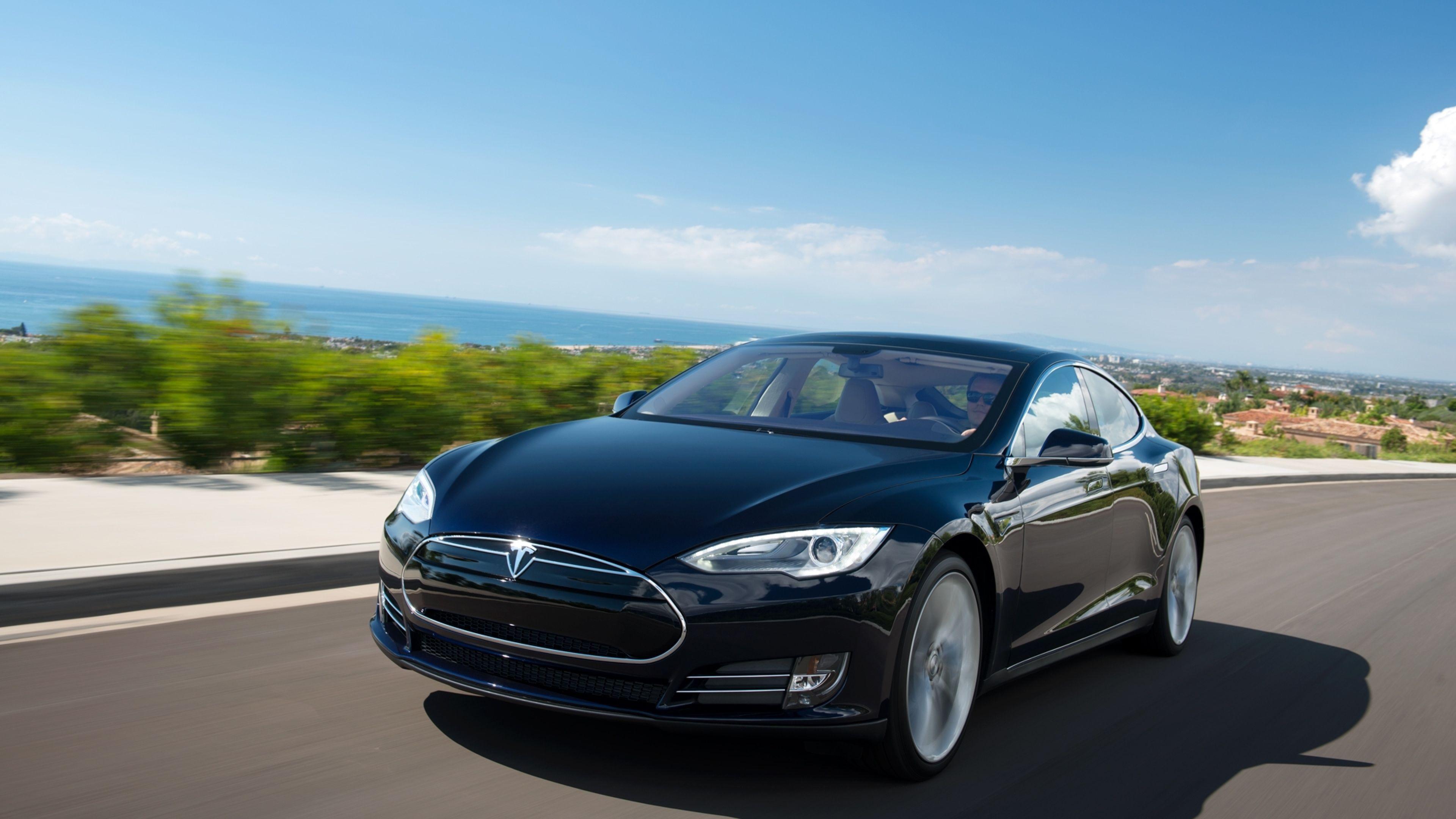 3840x2160 Tesla Model S