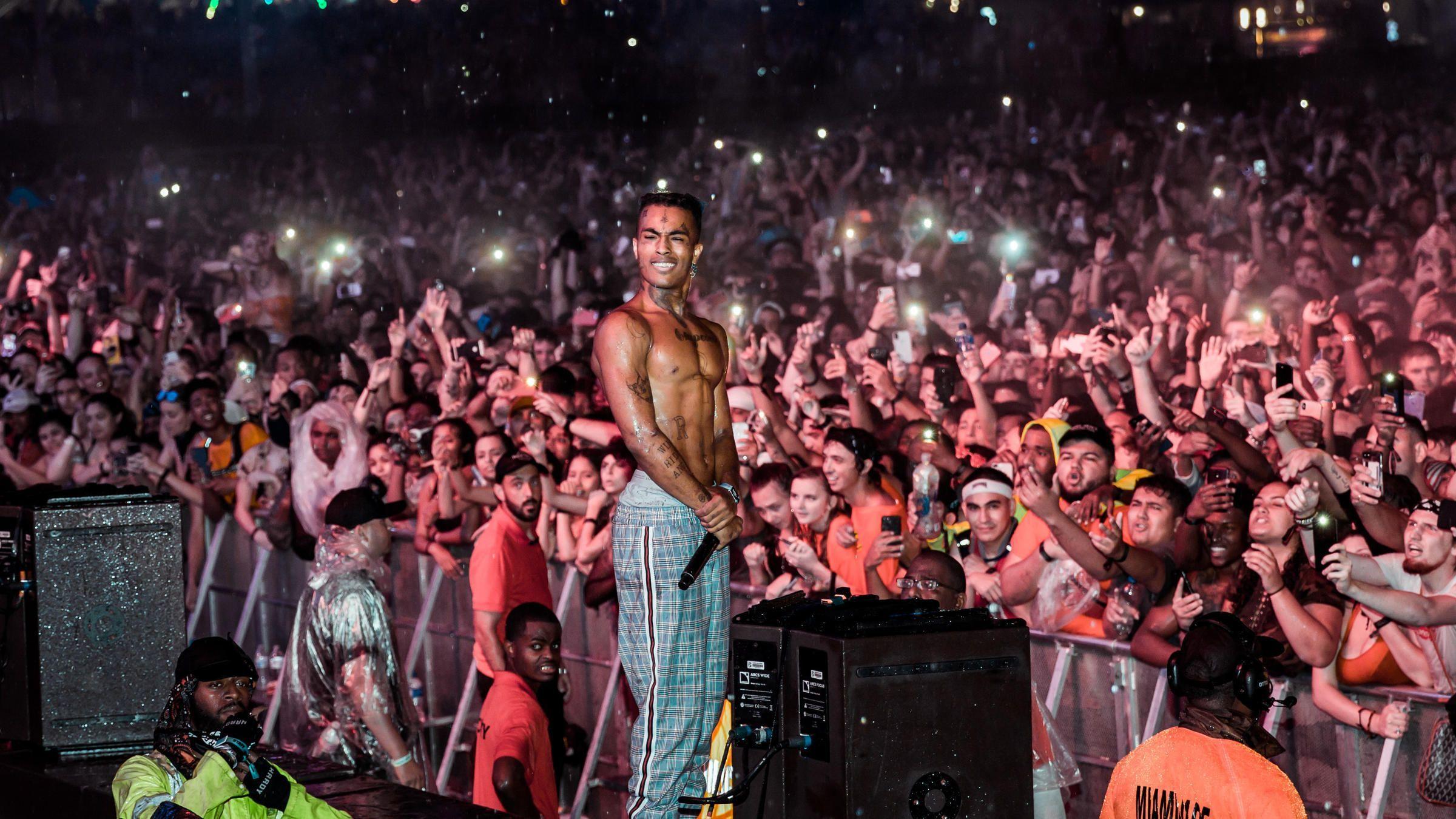 2400x1350 Xxxtentacion 4k, HD Wallpaper & background