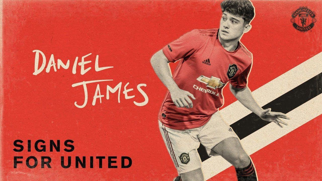 1280x720 Photos) Daniel James posing in Man Utd kit