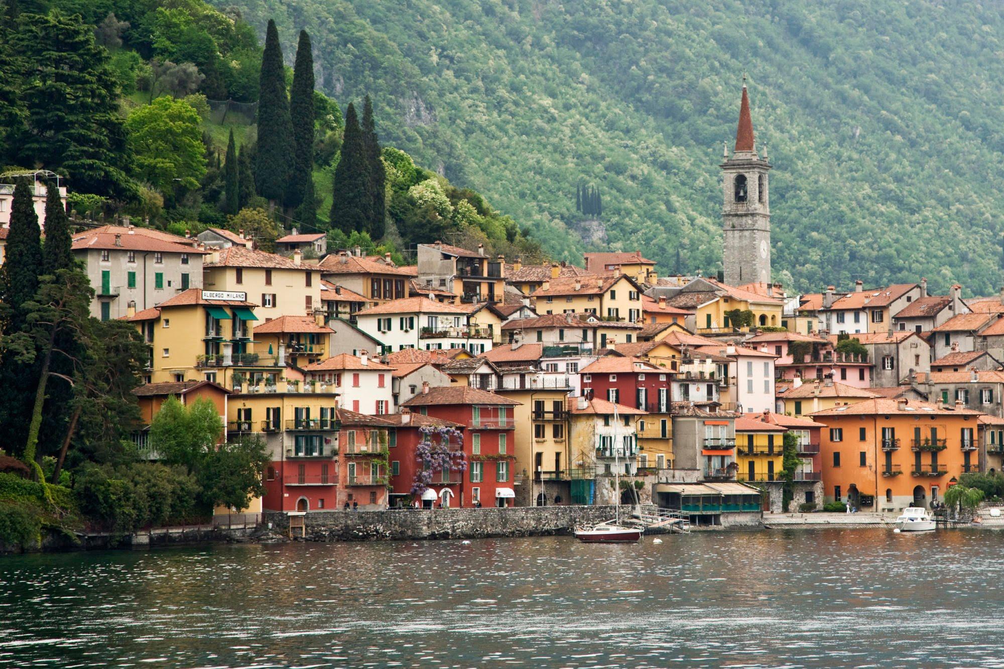 2000x1333 Lake Como Wallpaper