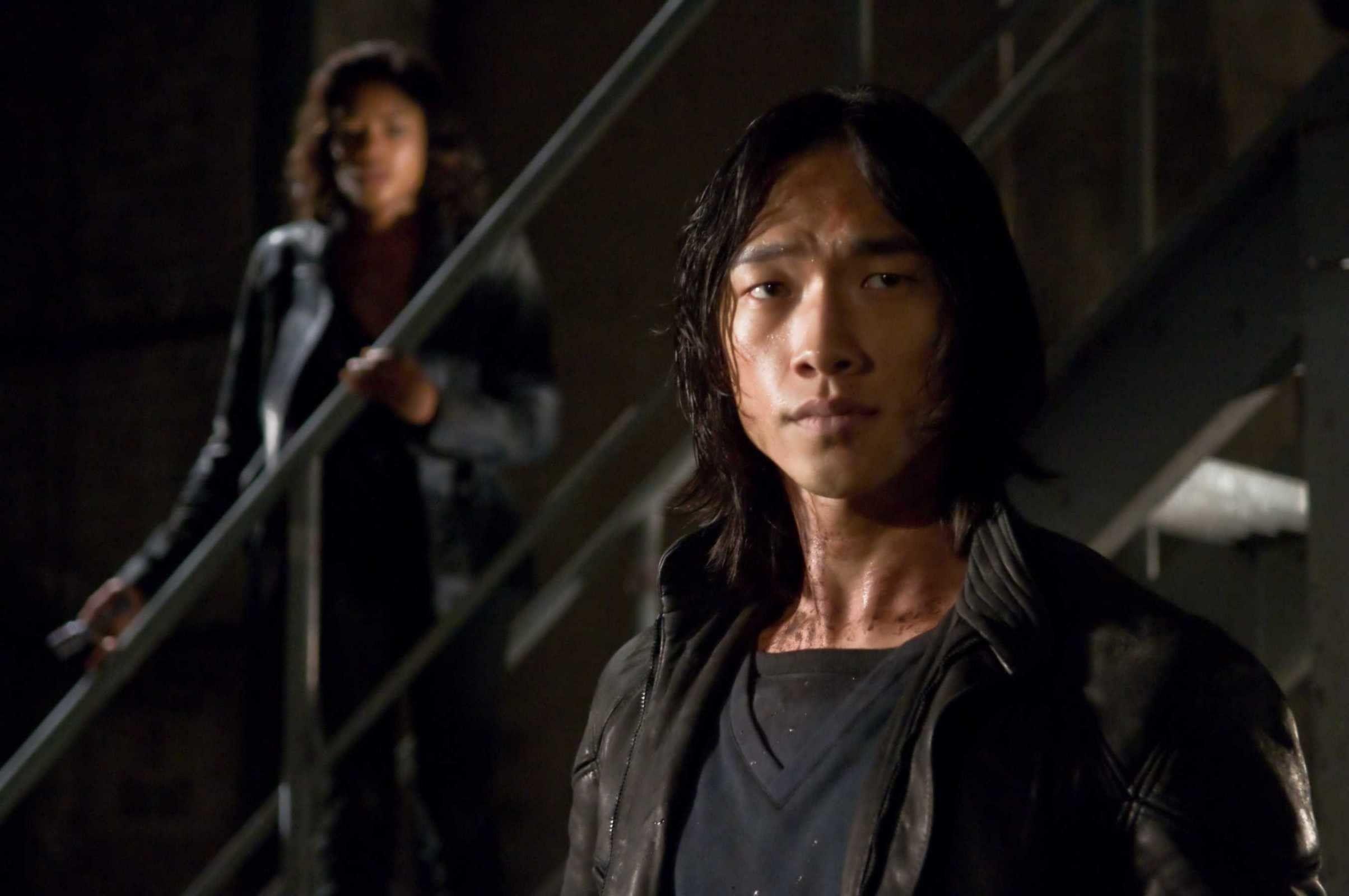 2408x1600 Rain Ninja Assassin Wallpaper